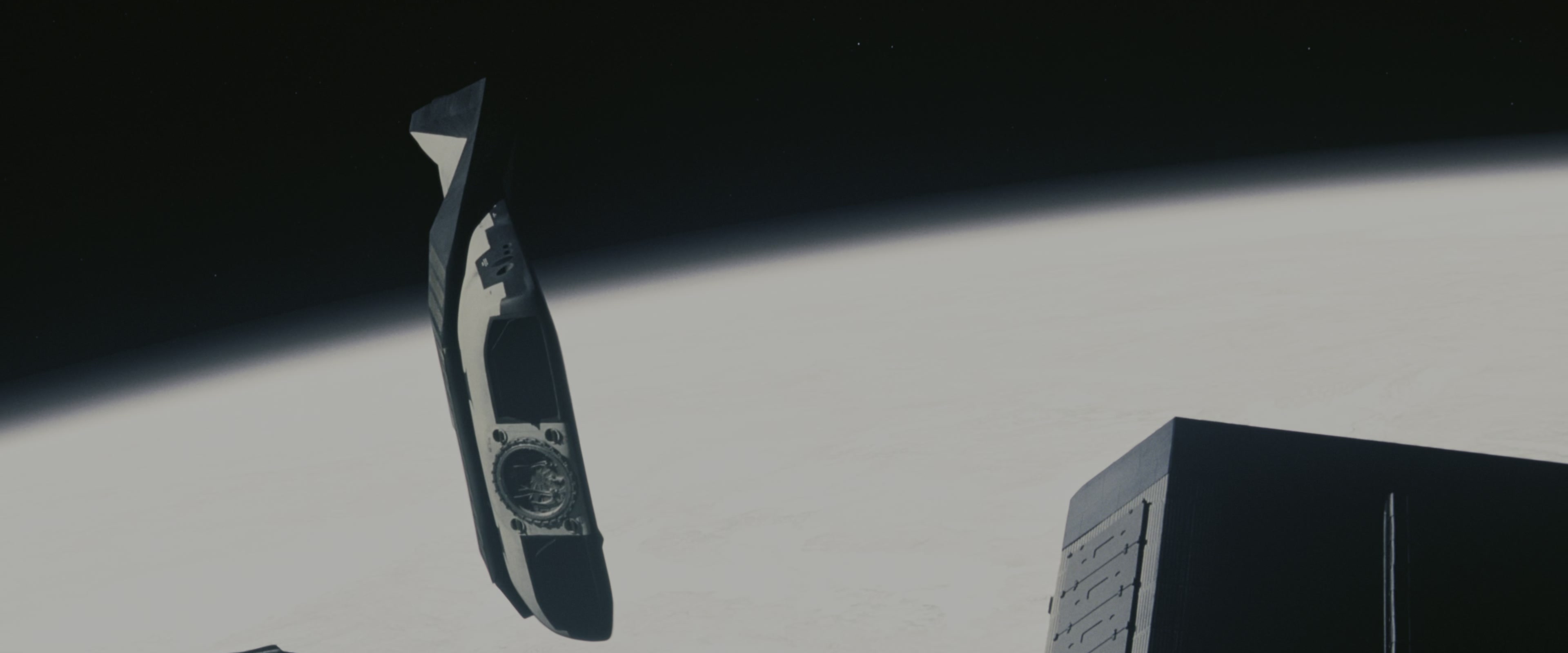 Interstellar (2014), wide, 2.40:1 — film still