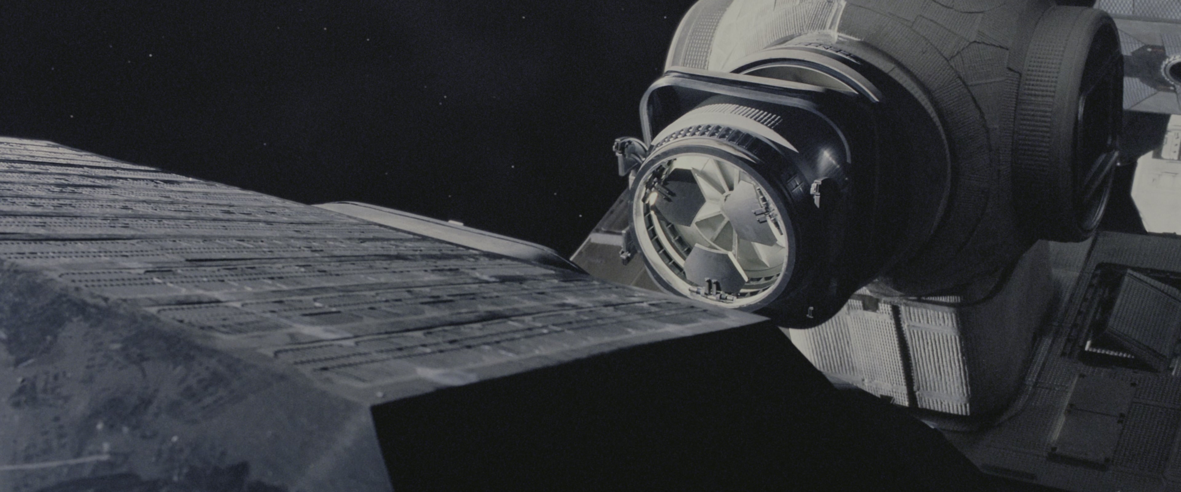 Interstellar (2014), wide, 2.40:1 — film still