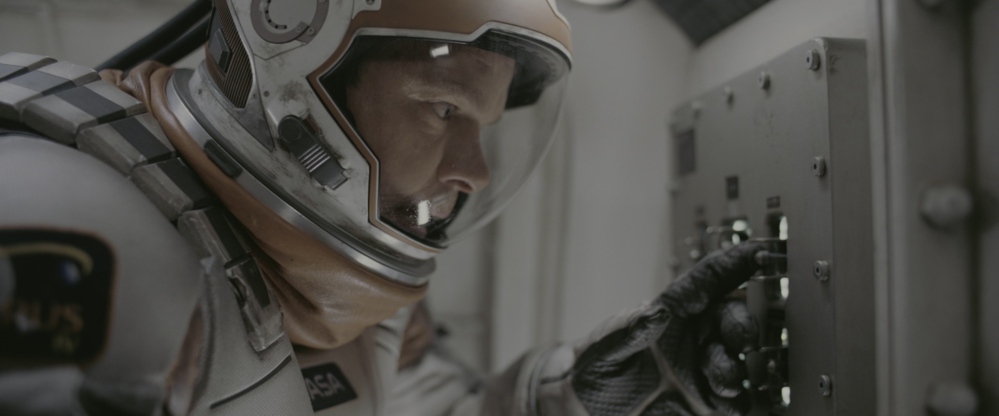 Interstellar (2014), wide, 2.40:1 — film still