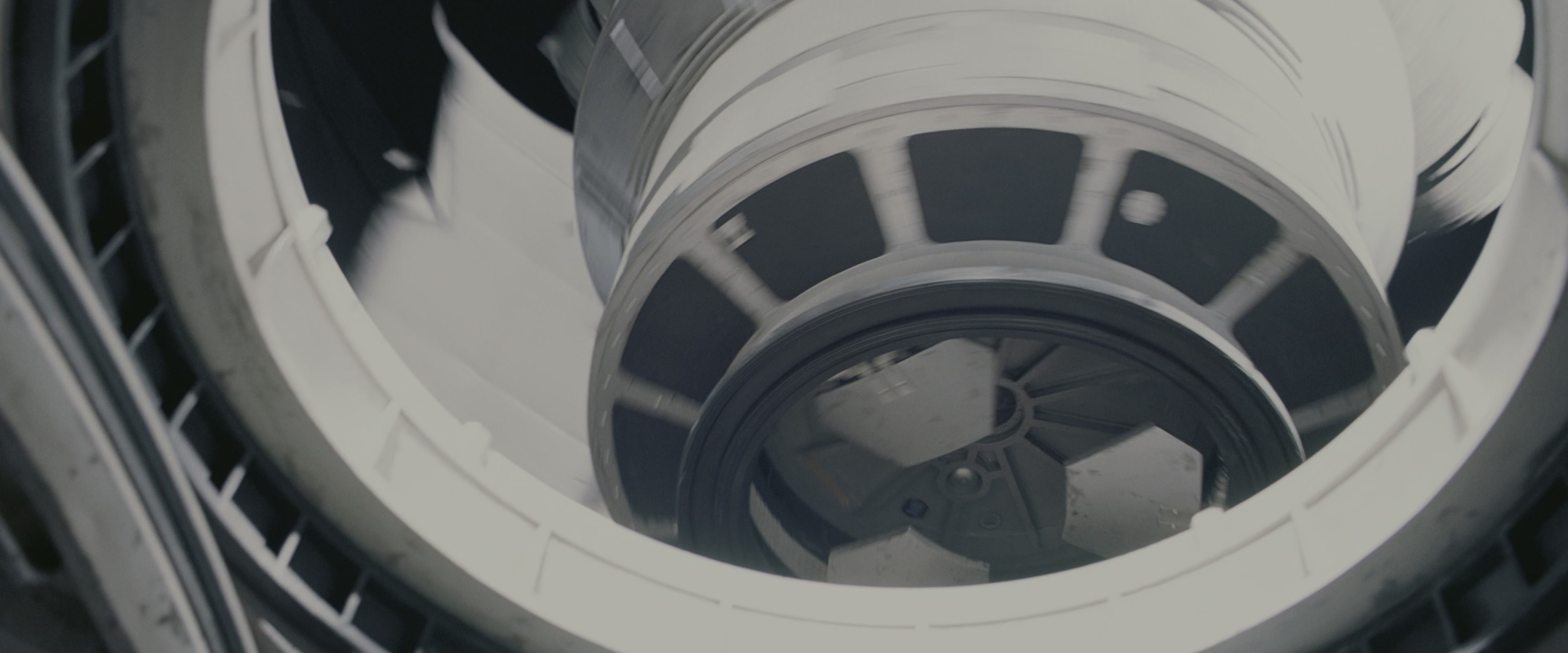 Interstellar (2014), wide, 2.40:1 — film still