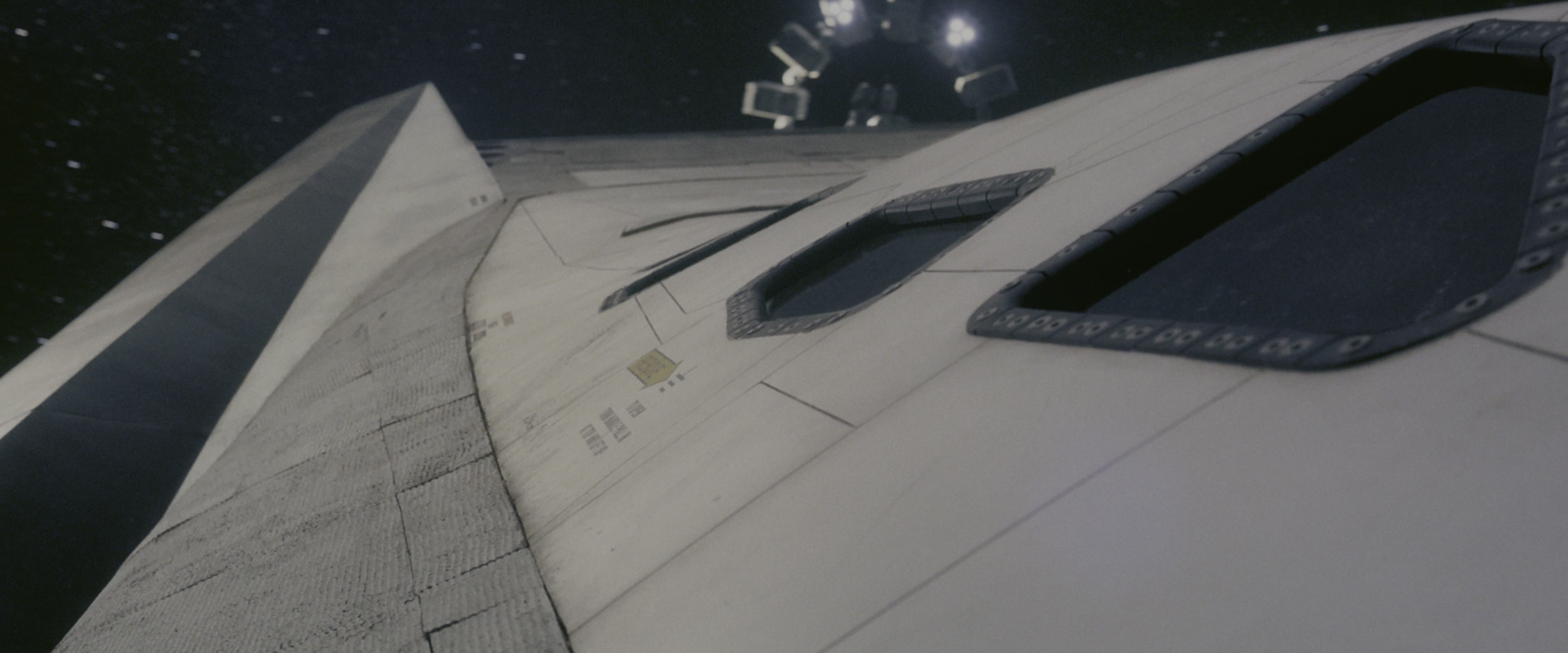 Interstellar (2014), wide, 2.40:1 — film still