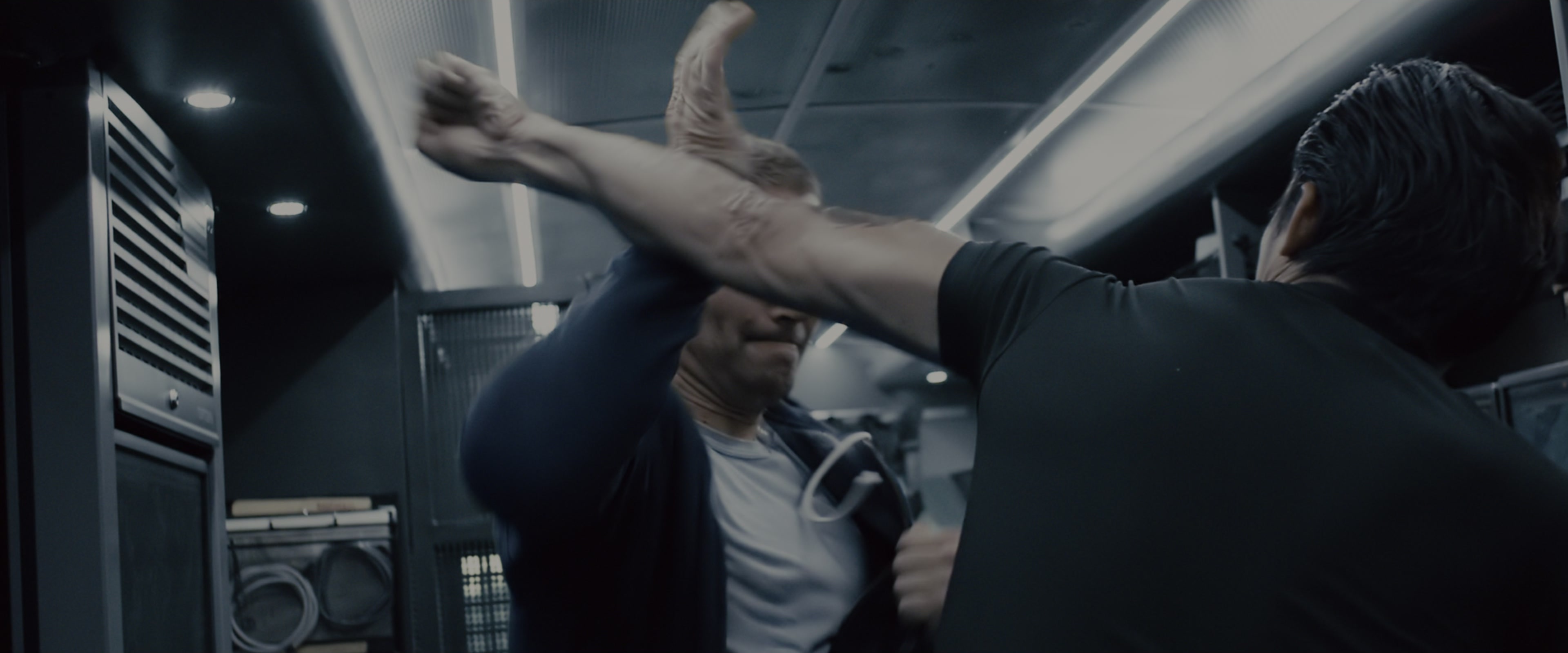 Fast & Furious 7 (2015), wide, 2.40:1 — film still