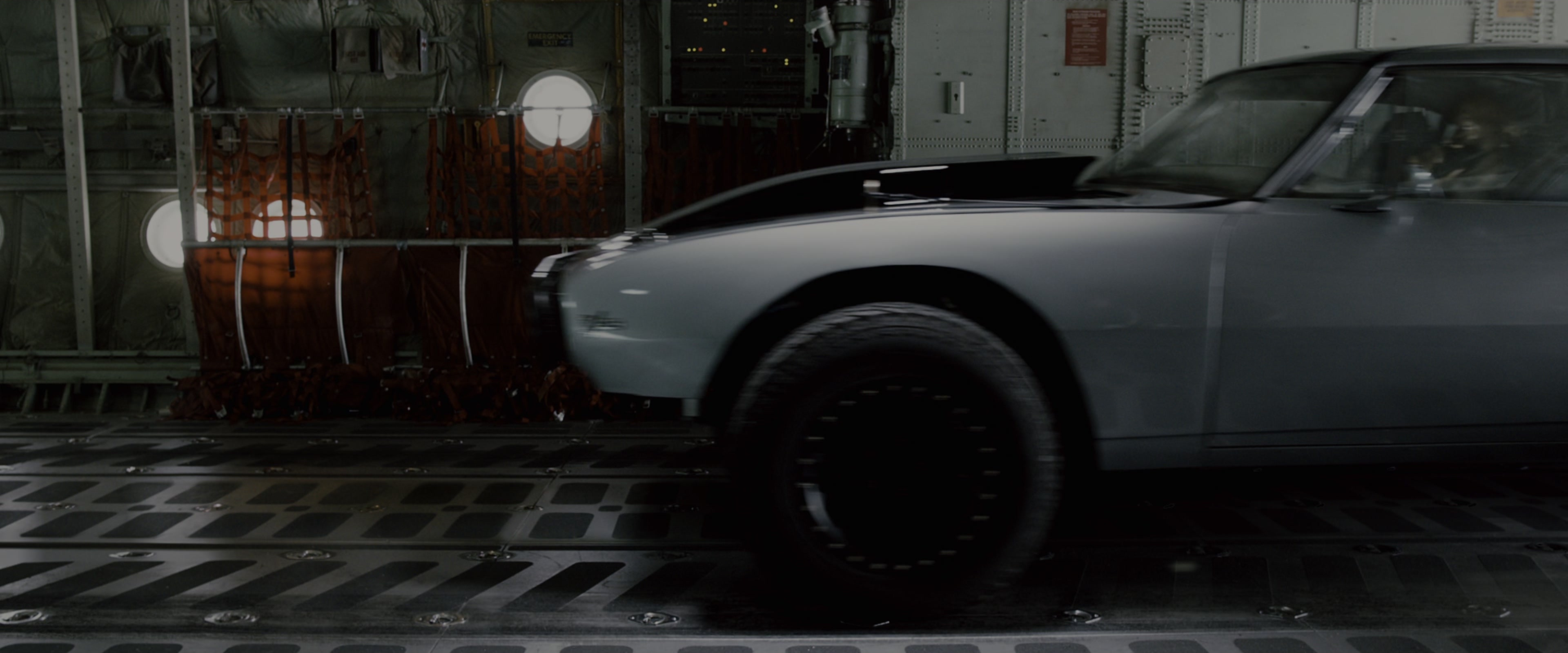Fast & Furious 7 (2015), wide, 2.40:1 — film still