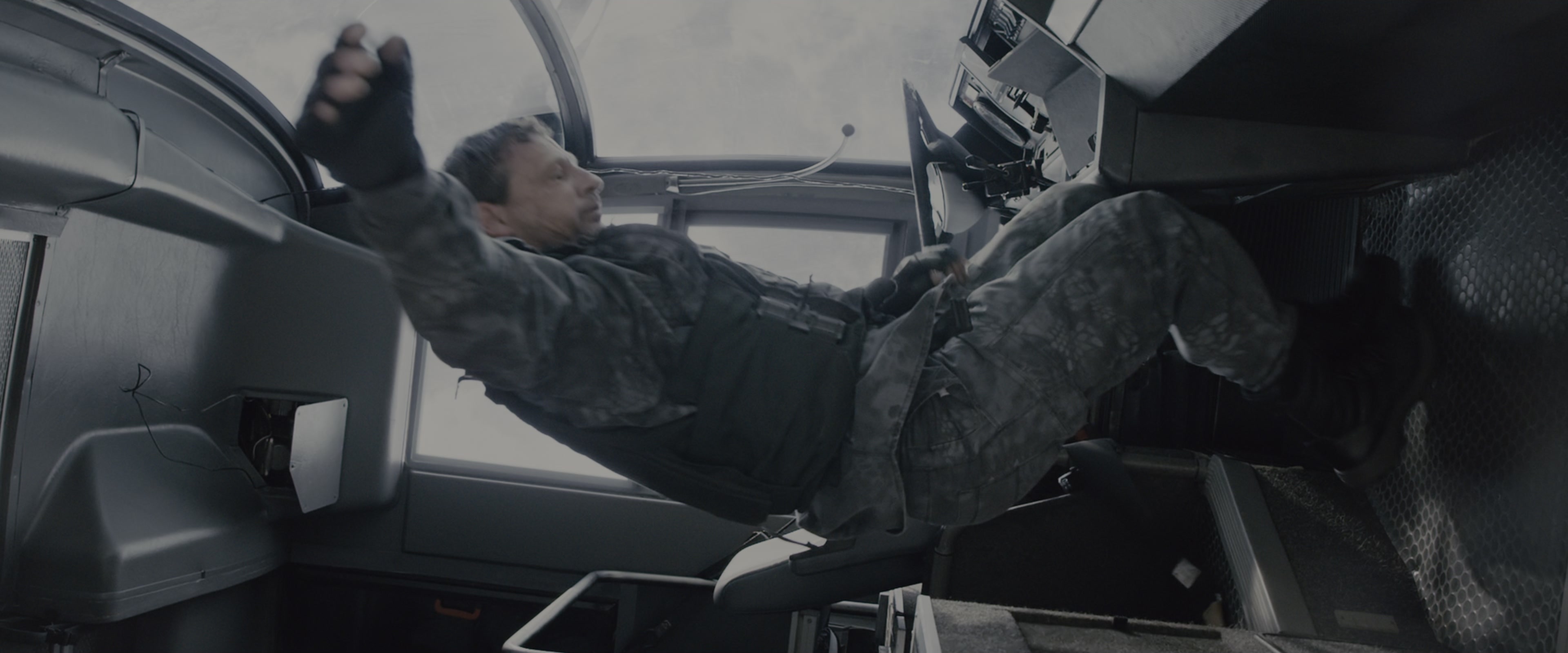 Fast & Furious 7 (2015), wide, 2.40:1 — film still