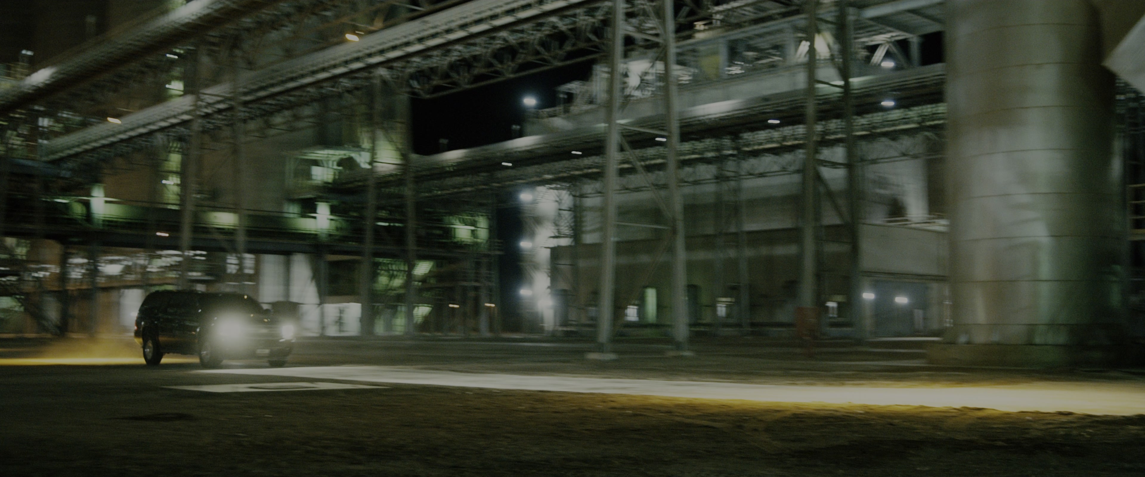 Fast & Furious 7 (2015), wide, 2.40:1 — film still