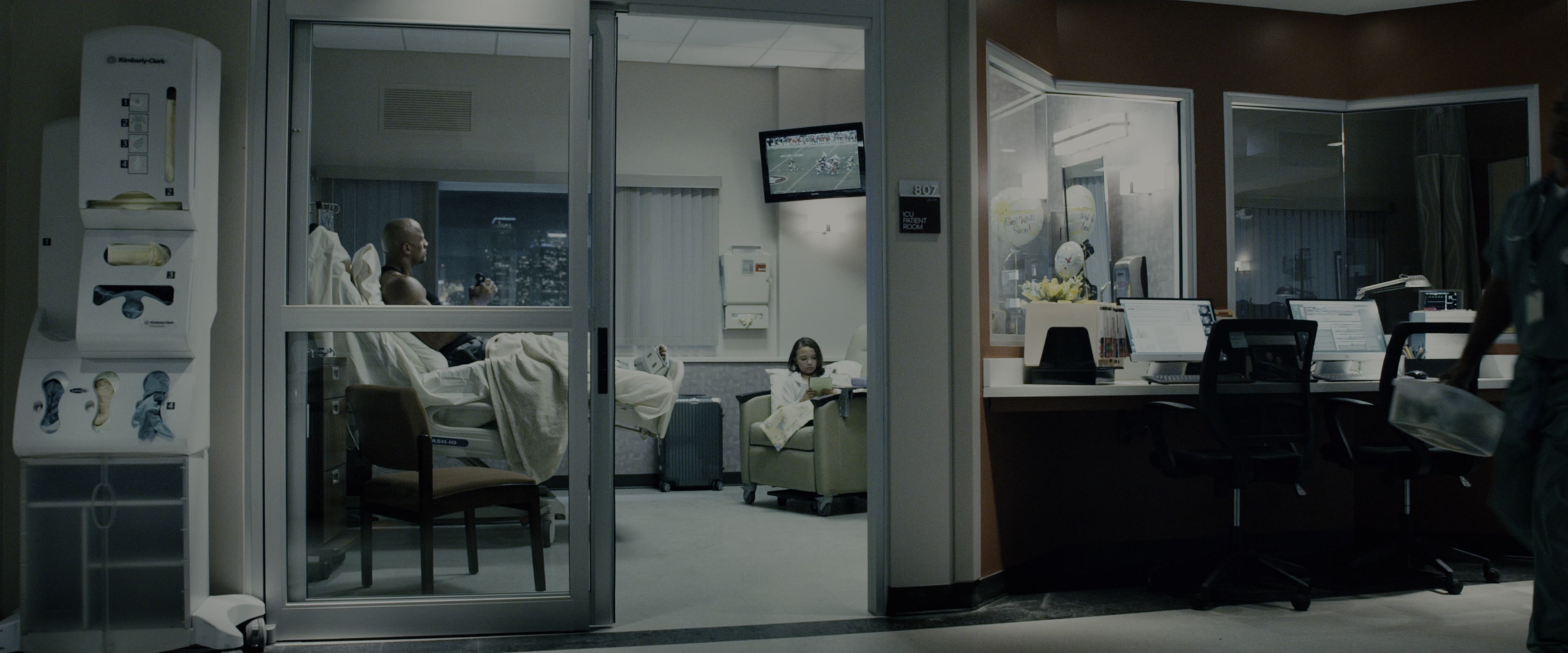 Fast & Furious 7 (2015), wide, 2.40:1 — film still
