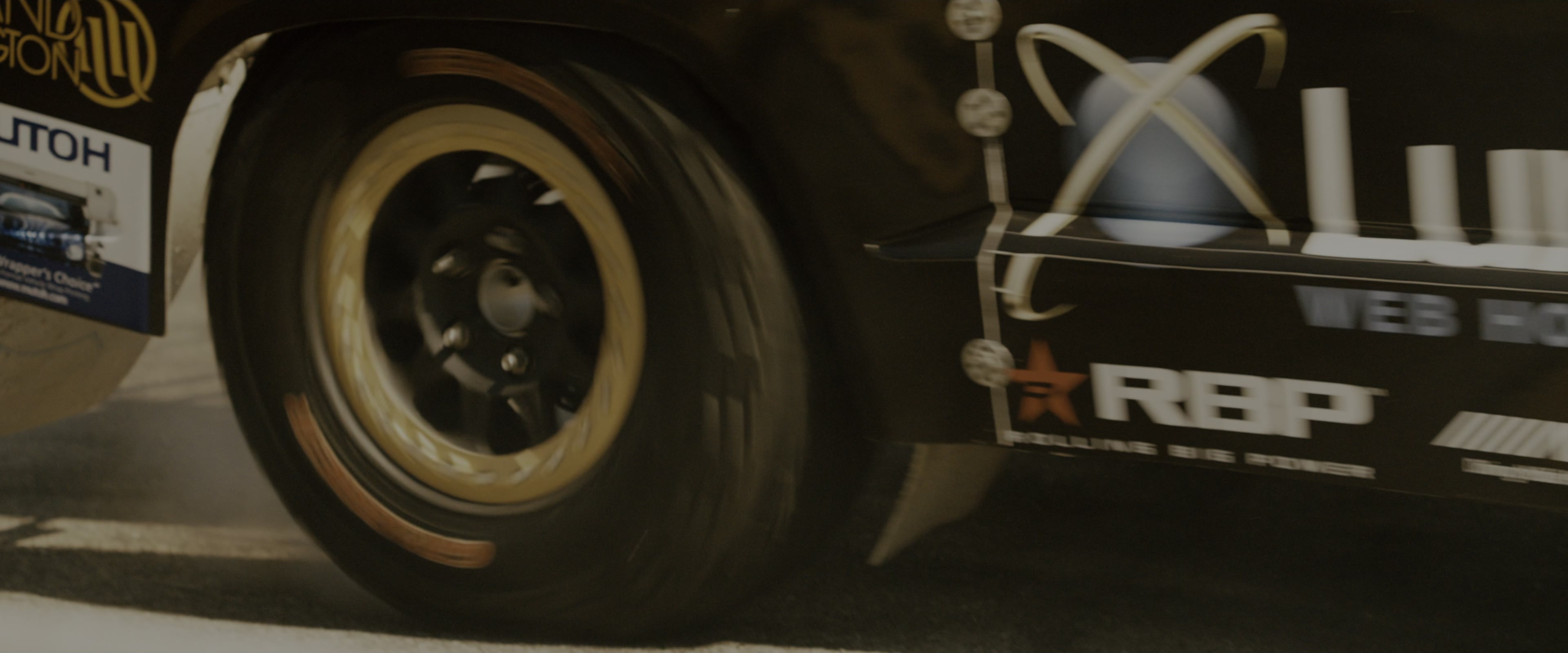 Fast & Furious 7 (2015), wide, 2.40:1 — film still