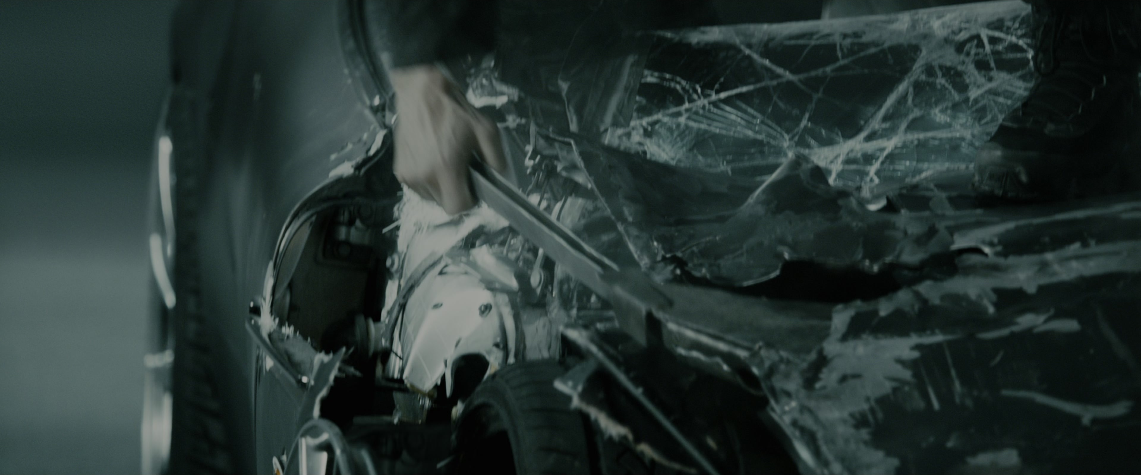 Fast & Furious 7 (2015), wide, 2.40:1 — film still