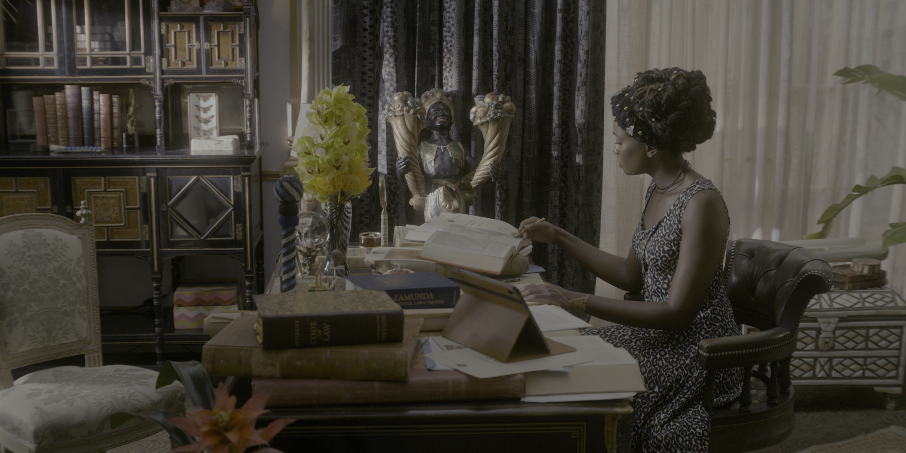 Coming 2 America (2021), wide, 2.00:1 — film still
