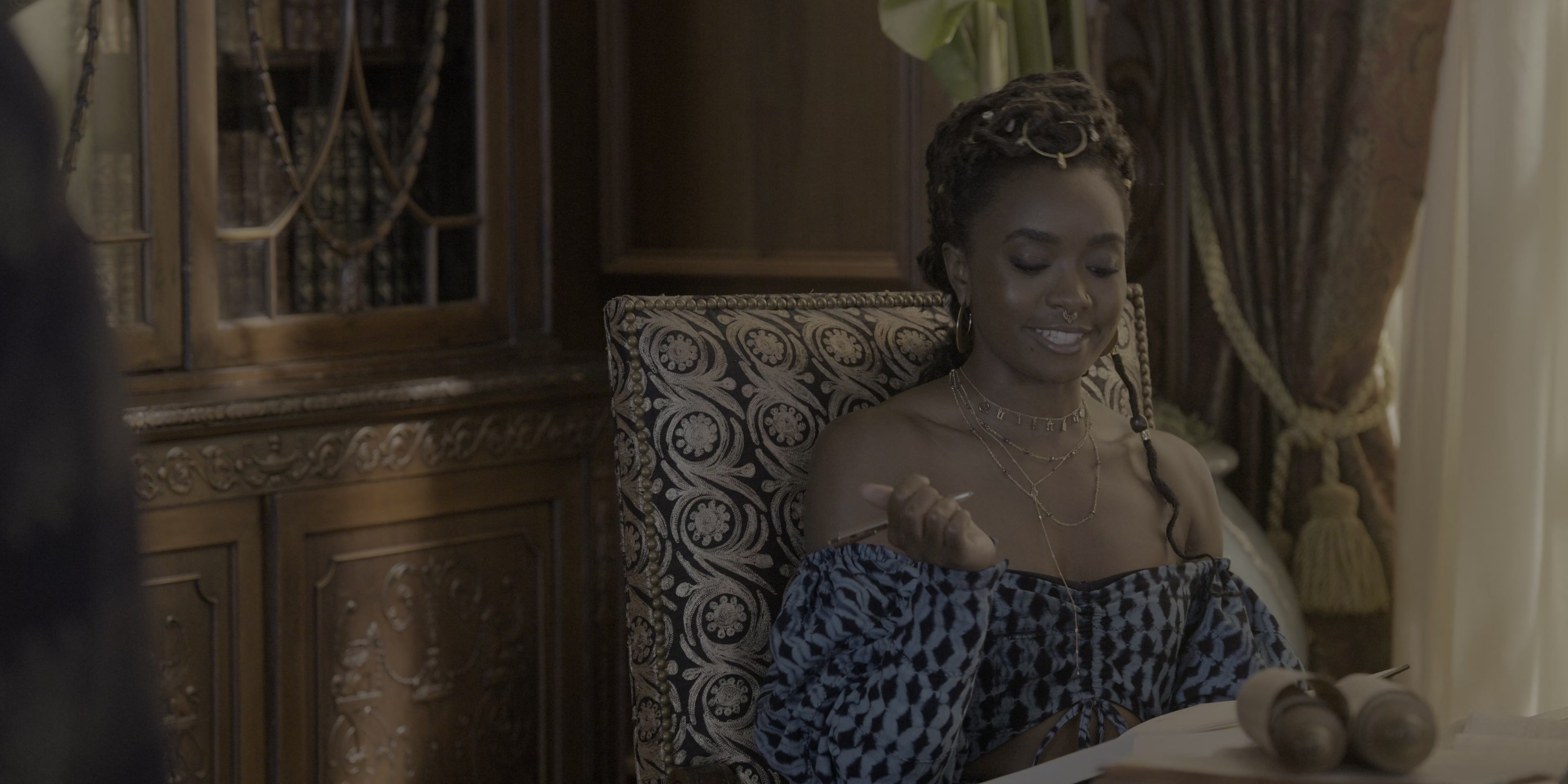 Coming 2 America (2021), wide, 2.00:1 — film still