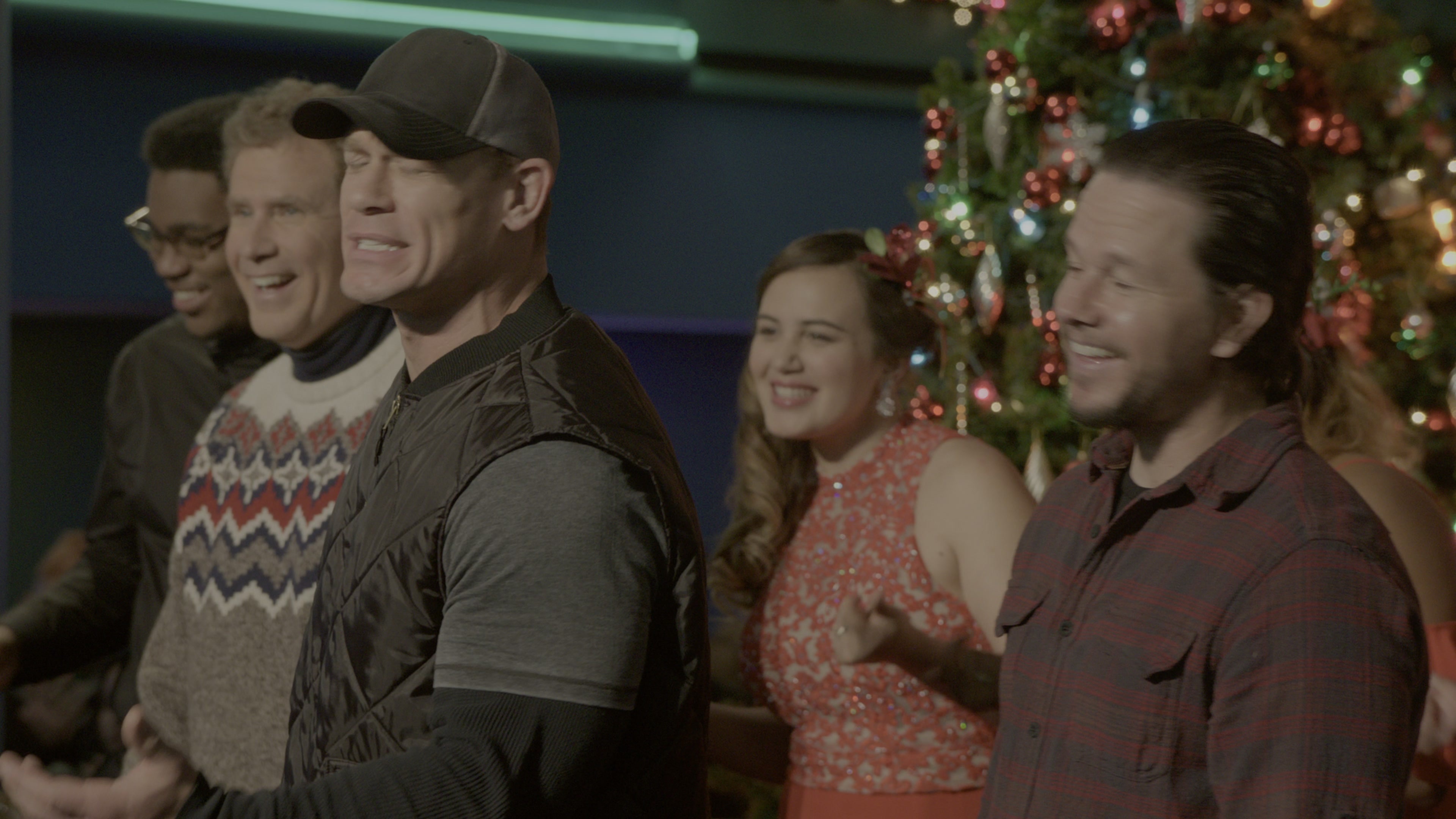 Daddy's Home 2 (2017), wide, 1.78:1 — film still