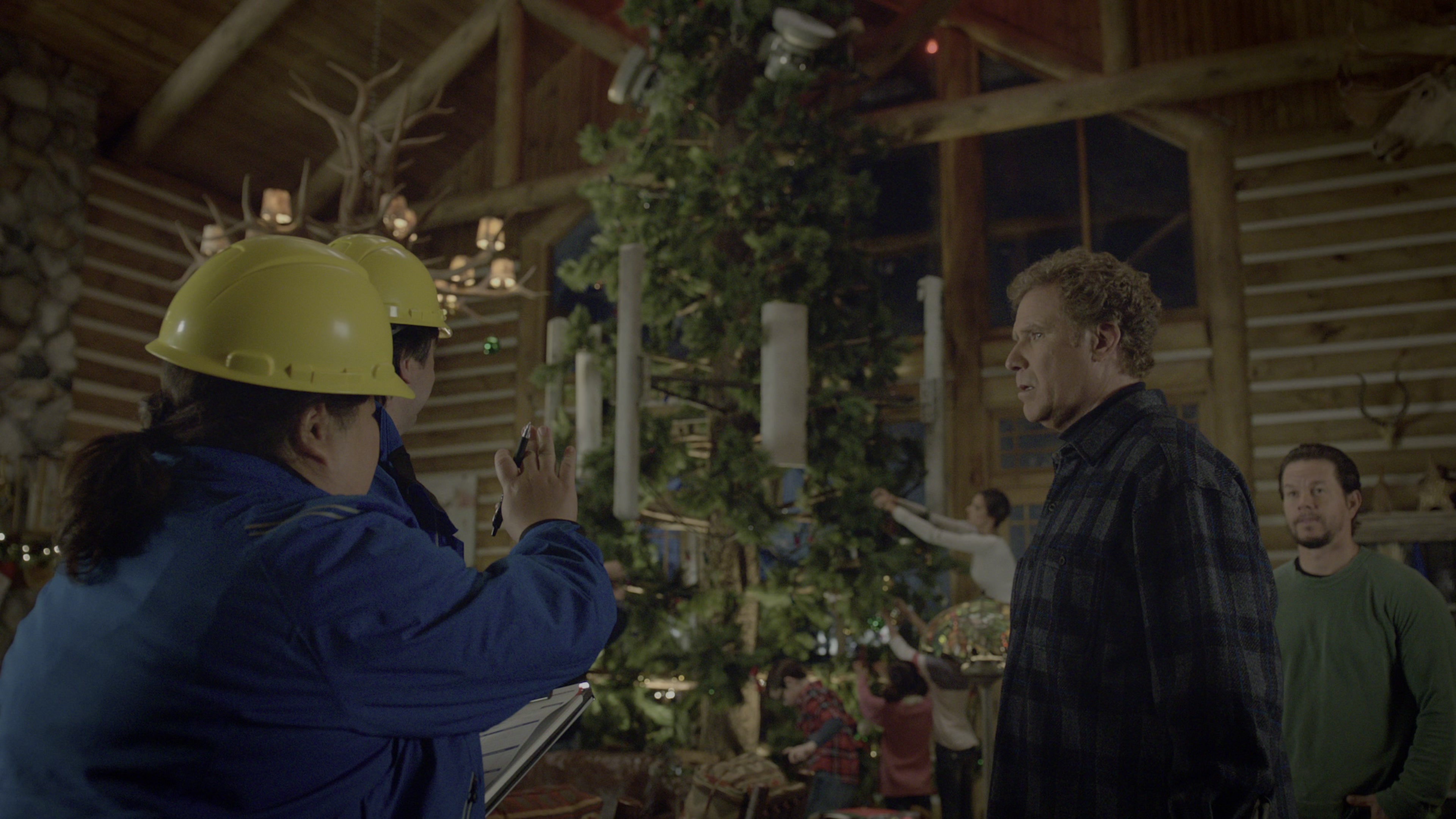 Daddy's Home 2 (2017), wide, 1.78:1 — film still