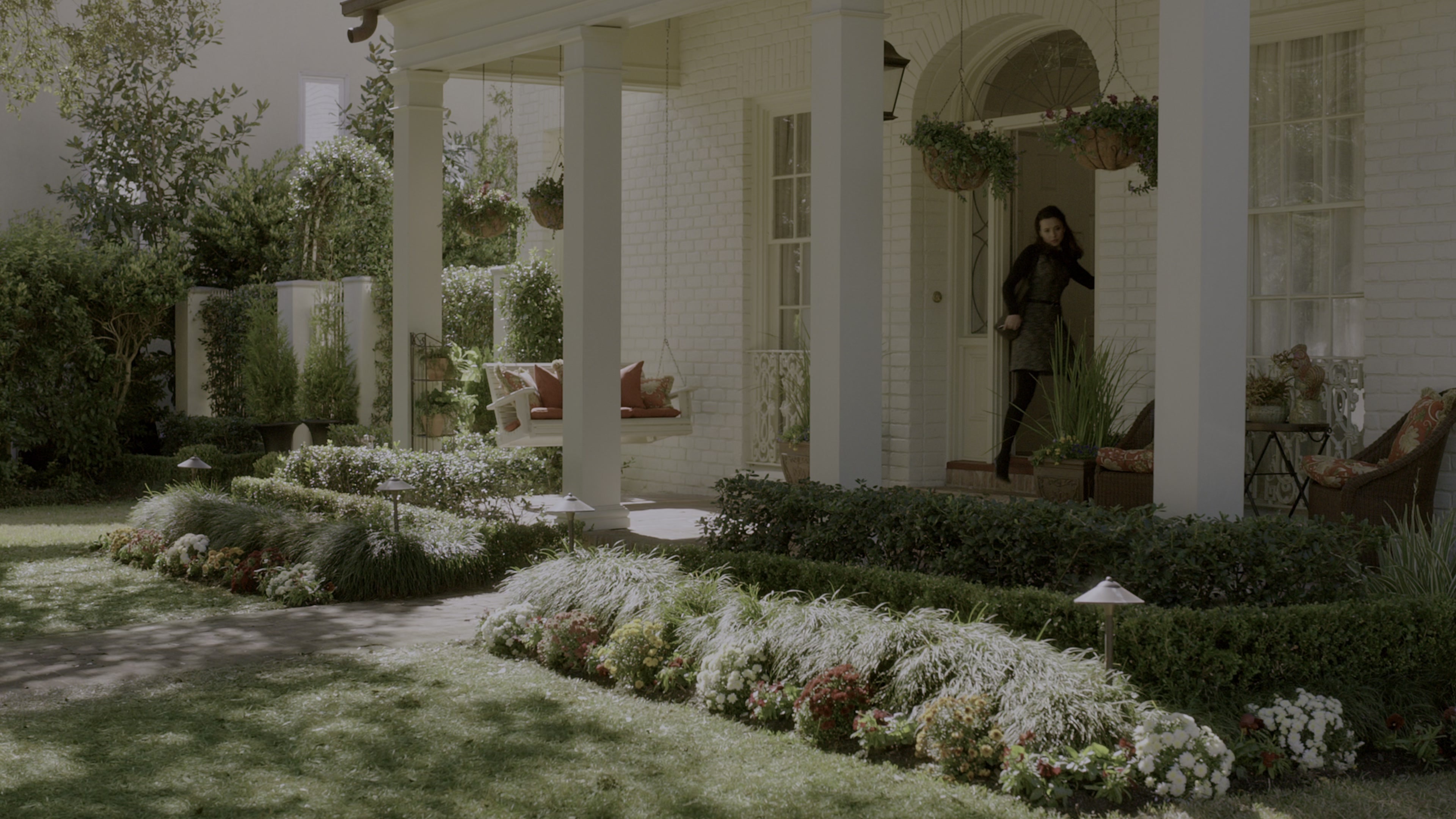 Daddy's Home (2015), wide, 1.78:1 — film still