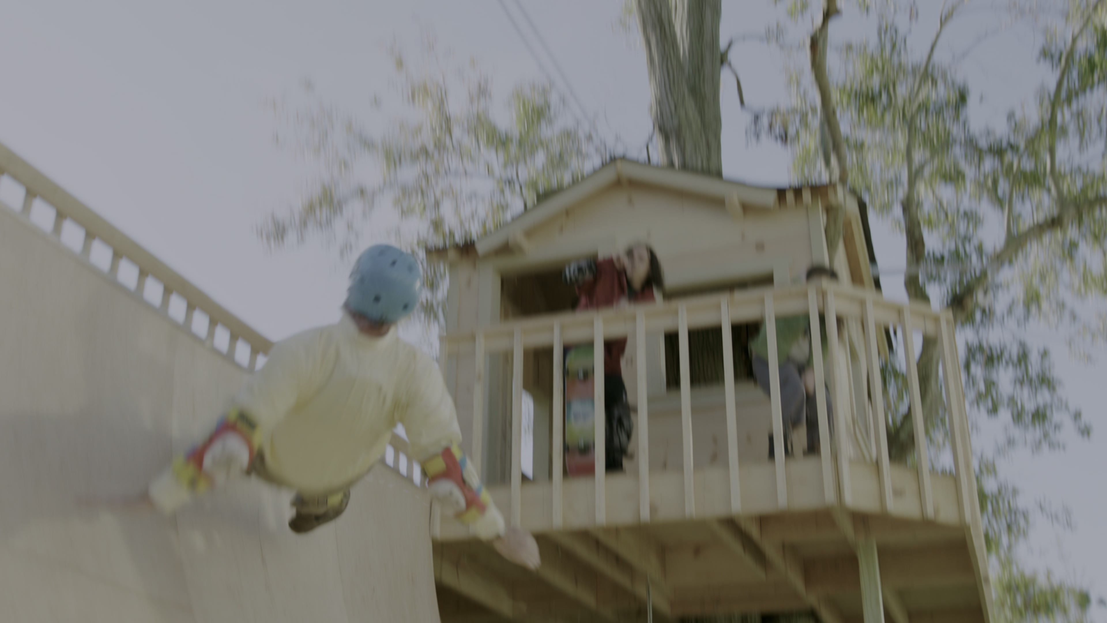 Daddy's Home (2015), wide, 1.78:1 — film still