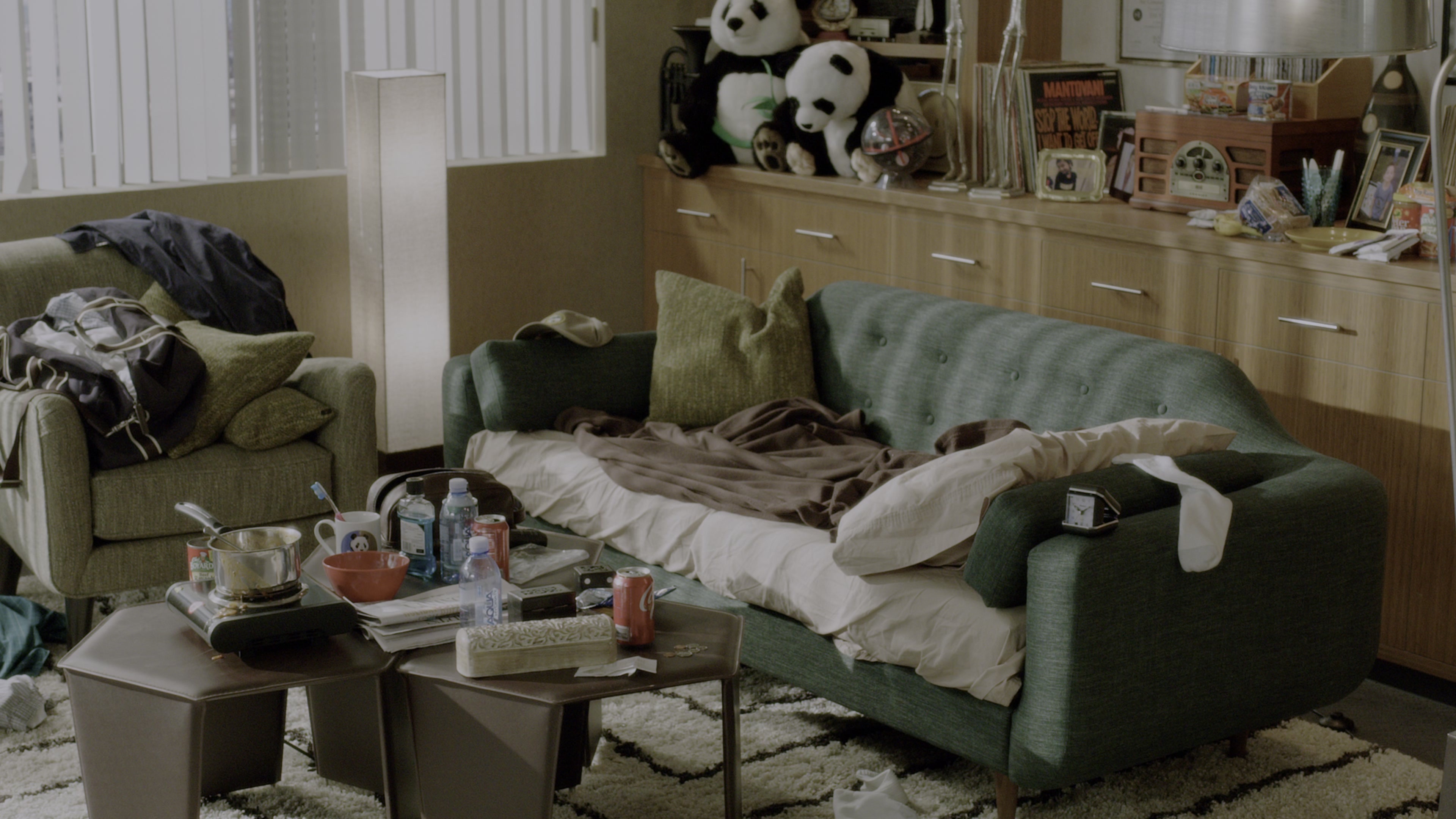 Daddy's Home (2015), wide, 1.78:1 — film still