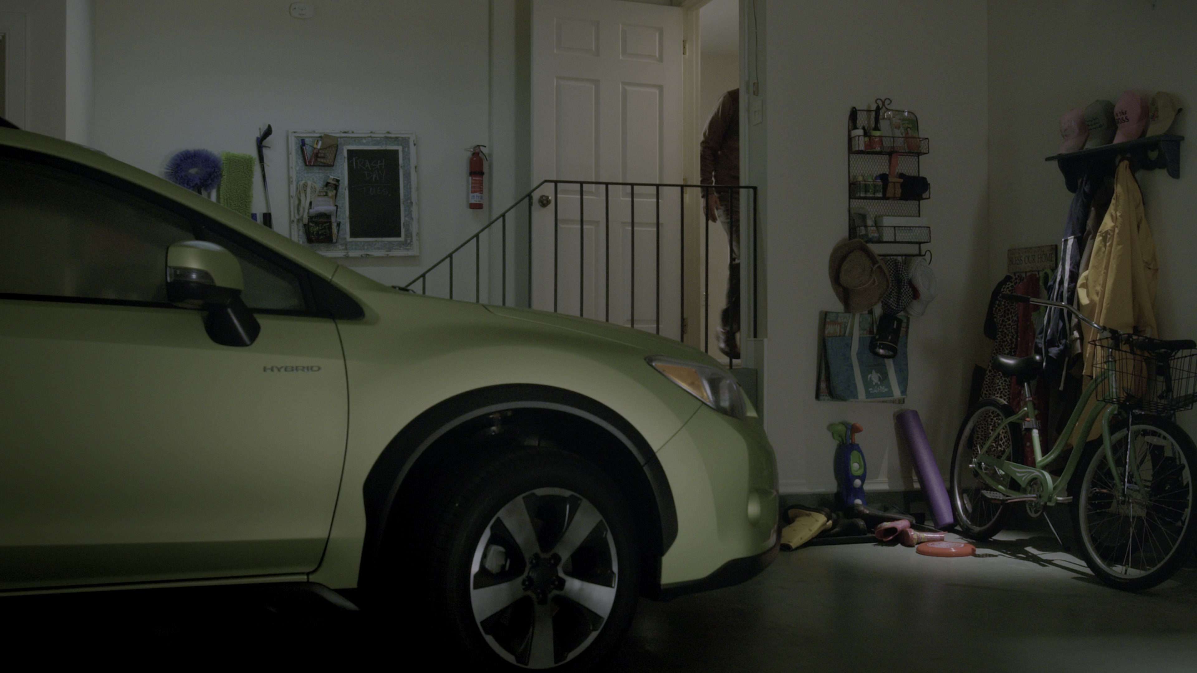 Daddy's Home (2015), wide, 1.78:1 — film still