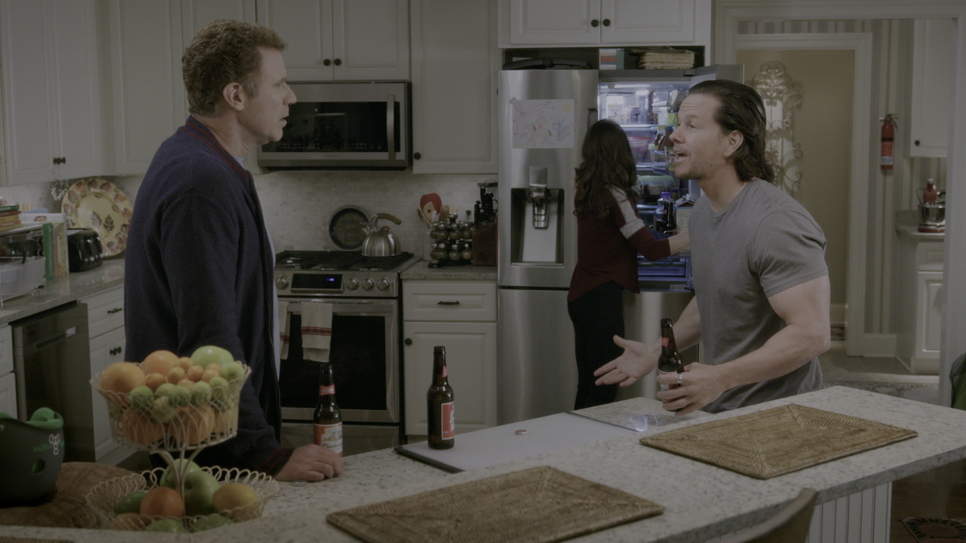 Daddy's Home (2015), wide, 1.78:1 — film still