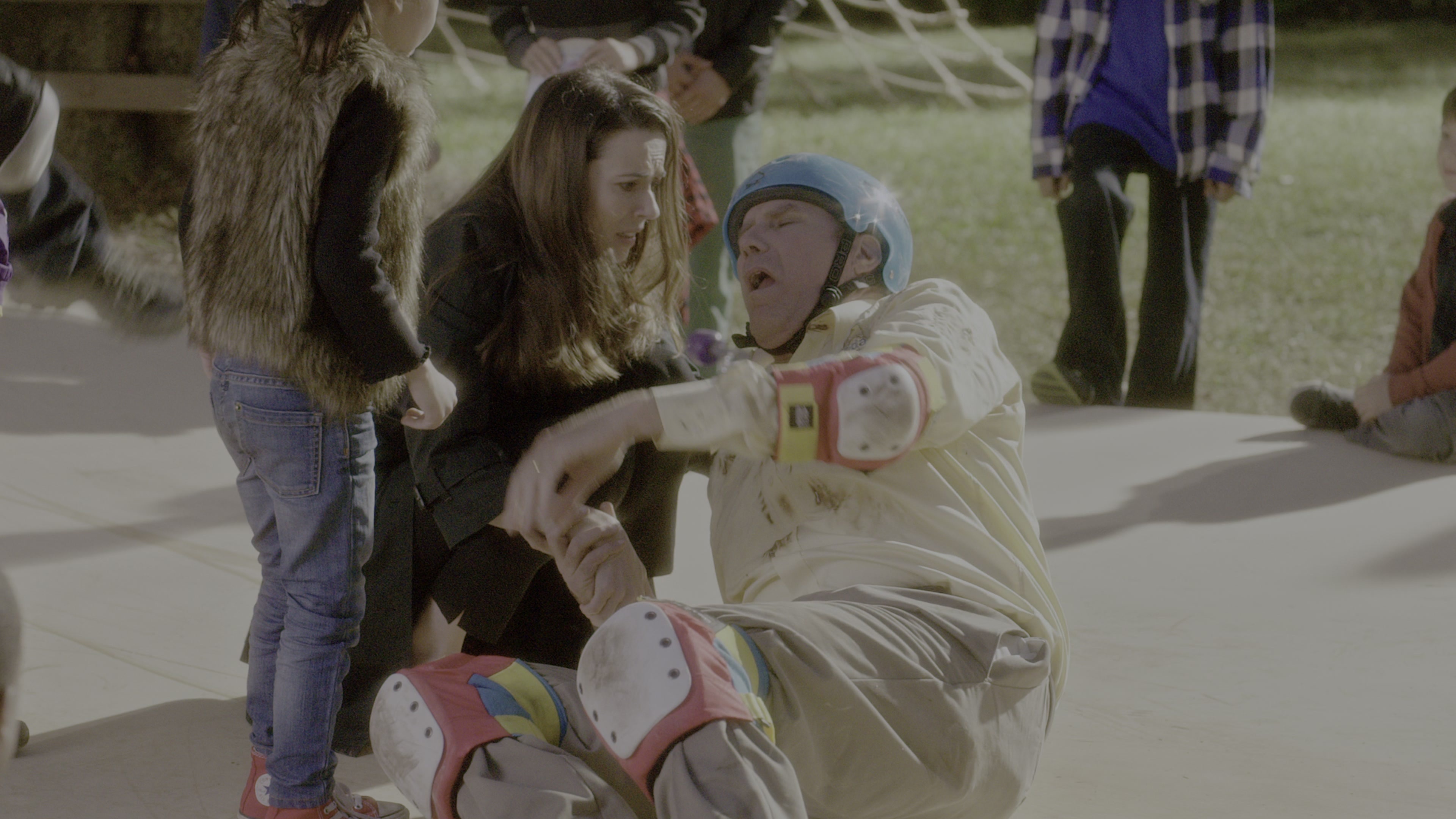 Daddy's Home (2015), wide, 1.78:1 — film still