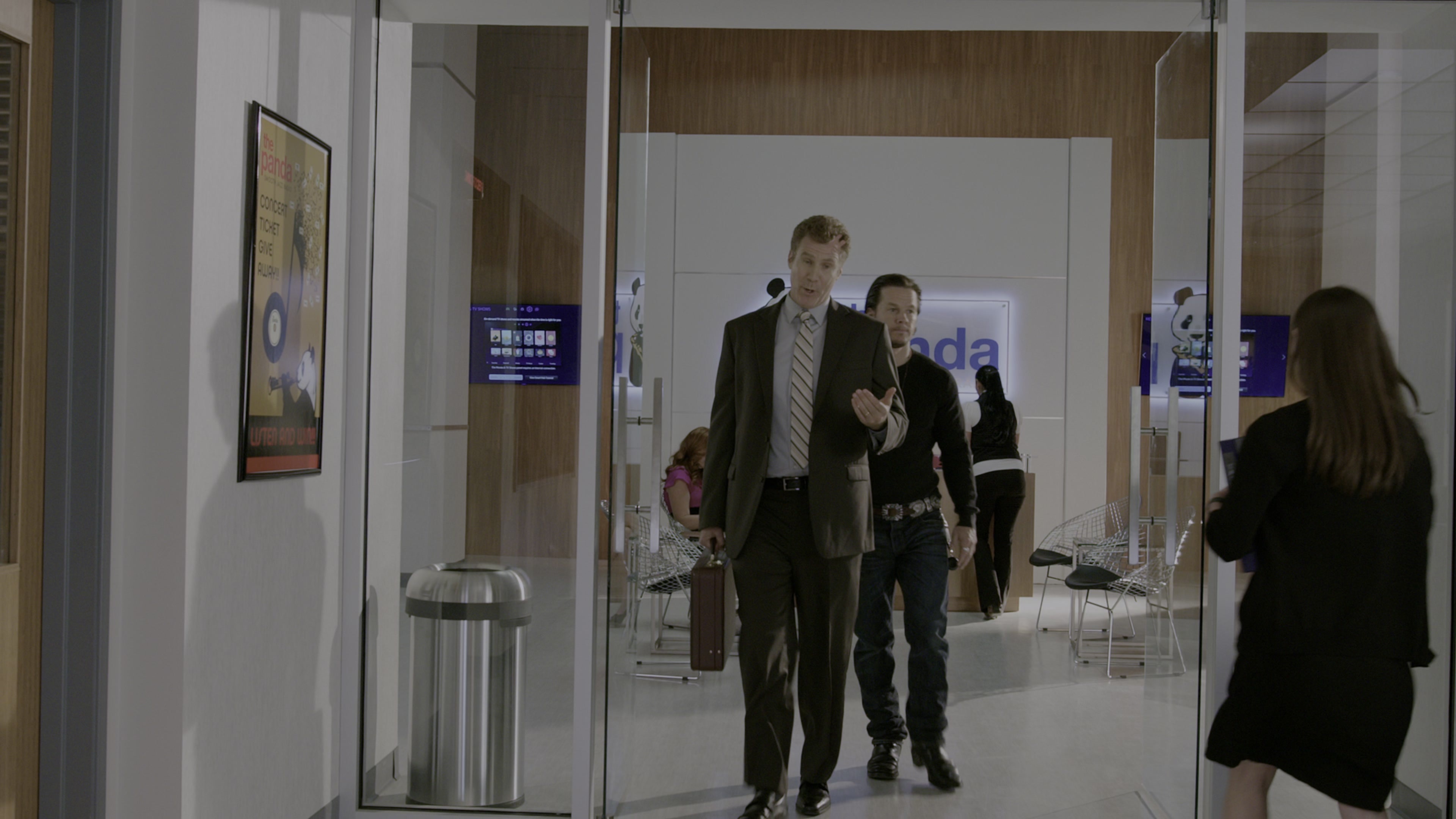 Daddy's Home (2015), wide, 1.78:1 — film still