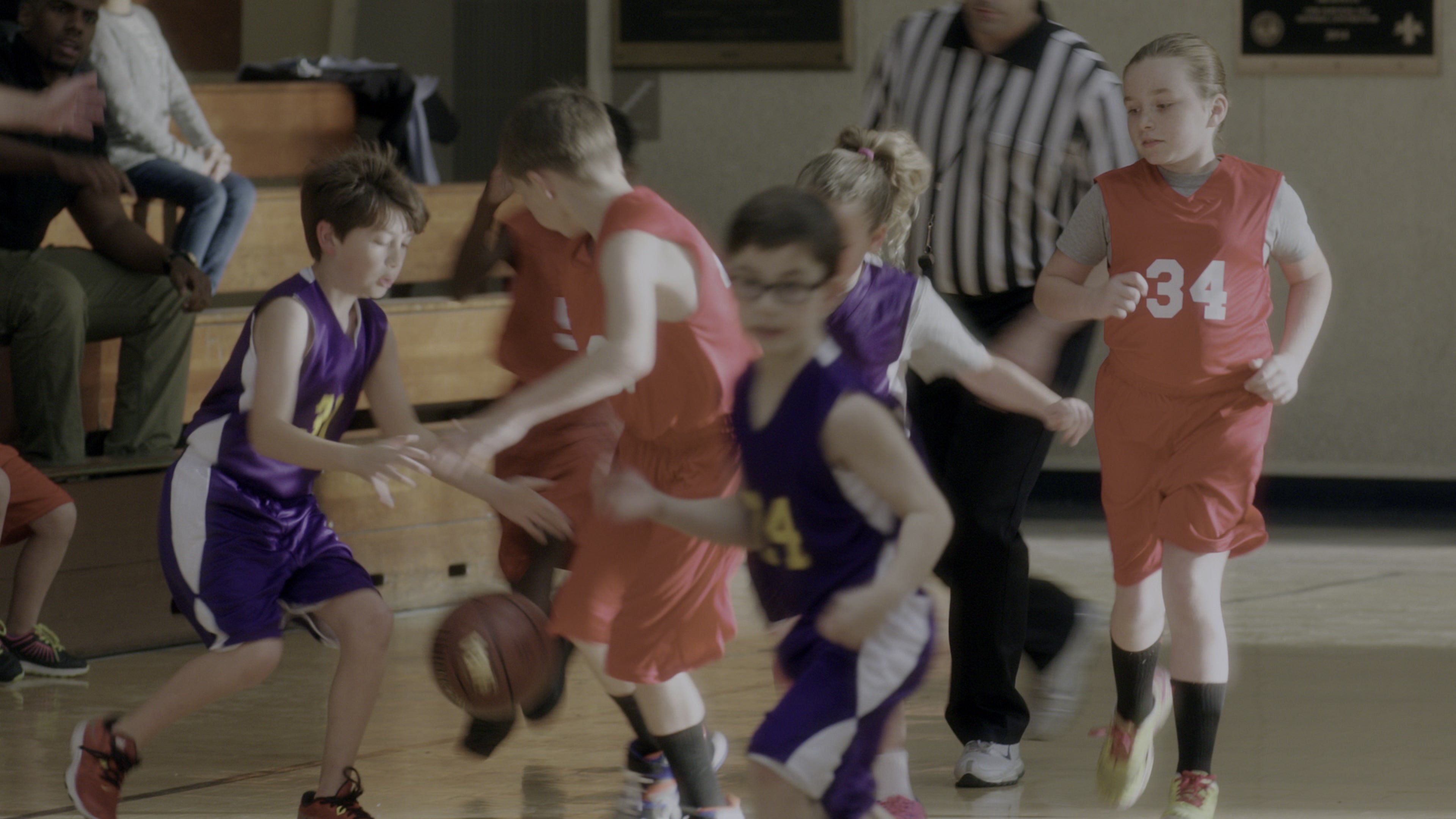 Daddy's Home (2015), wide, 1.78:1 — film still