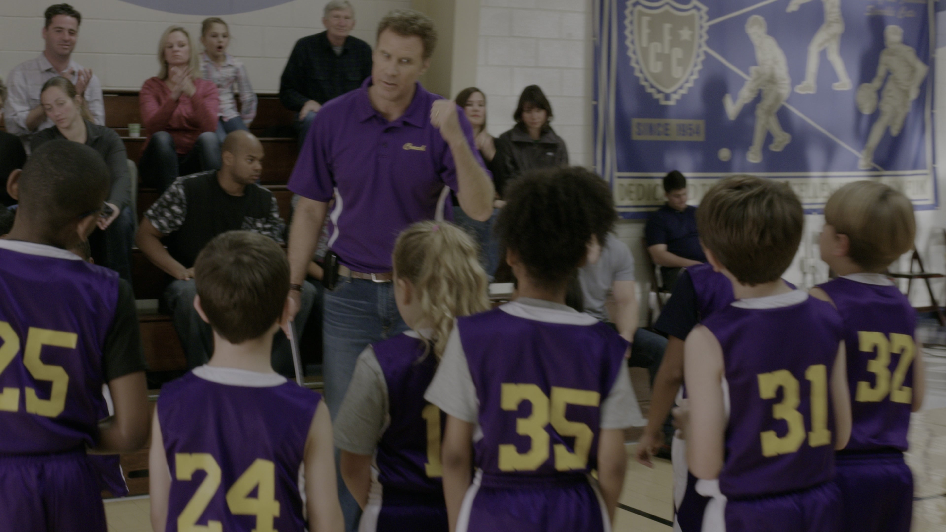 Daddy's Home (2015), wide, 1.78:1 — film still