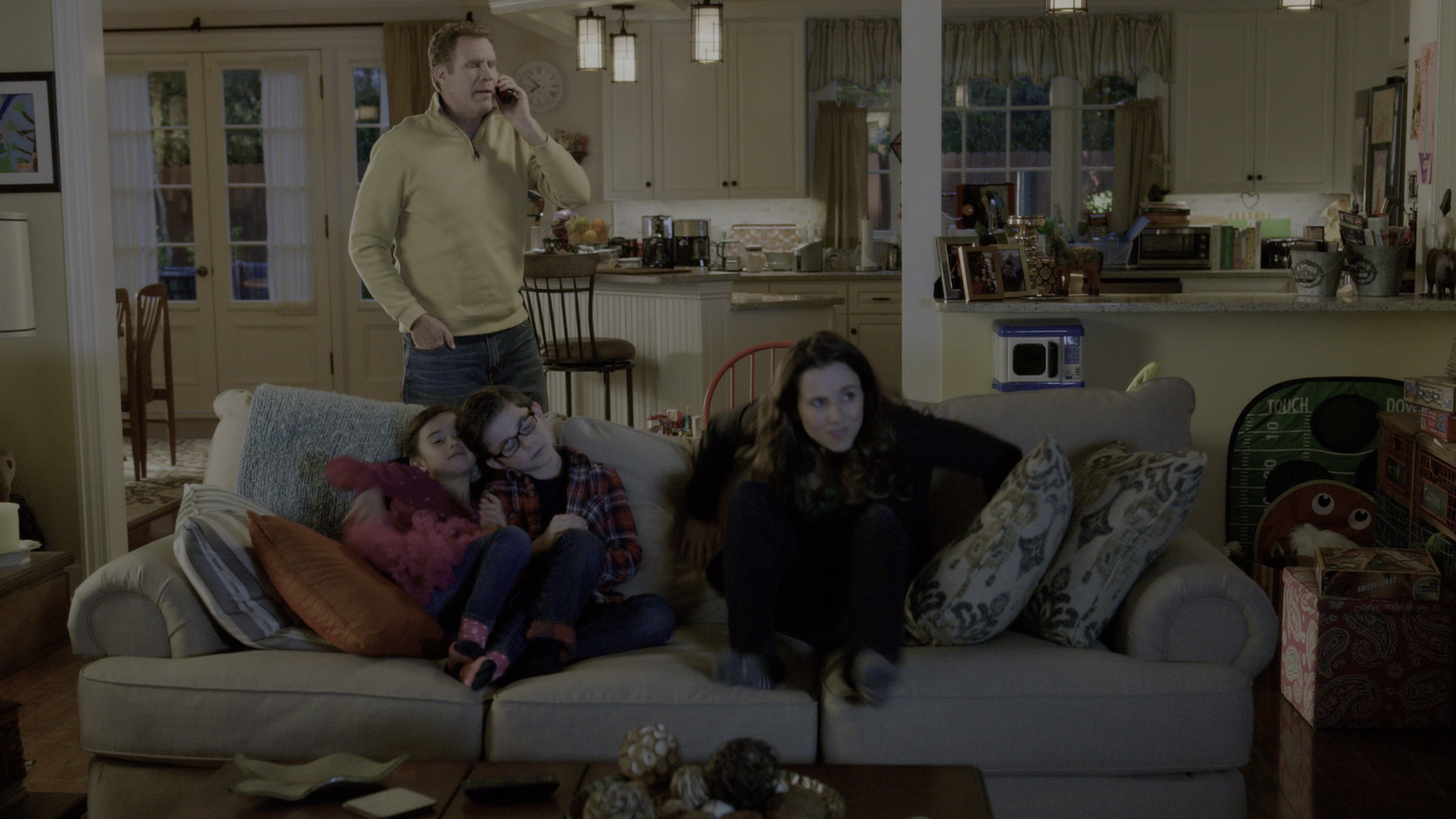 Daddy's Home (2015), wide, 1.78:1 — film still