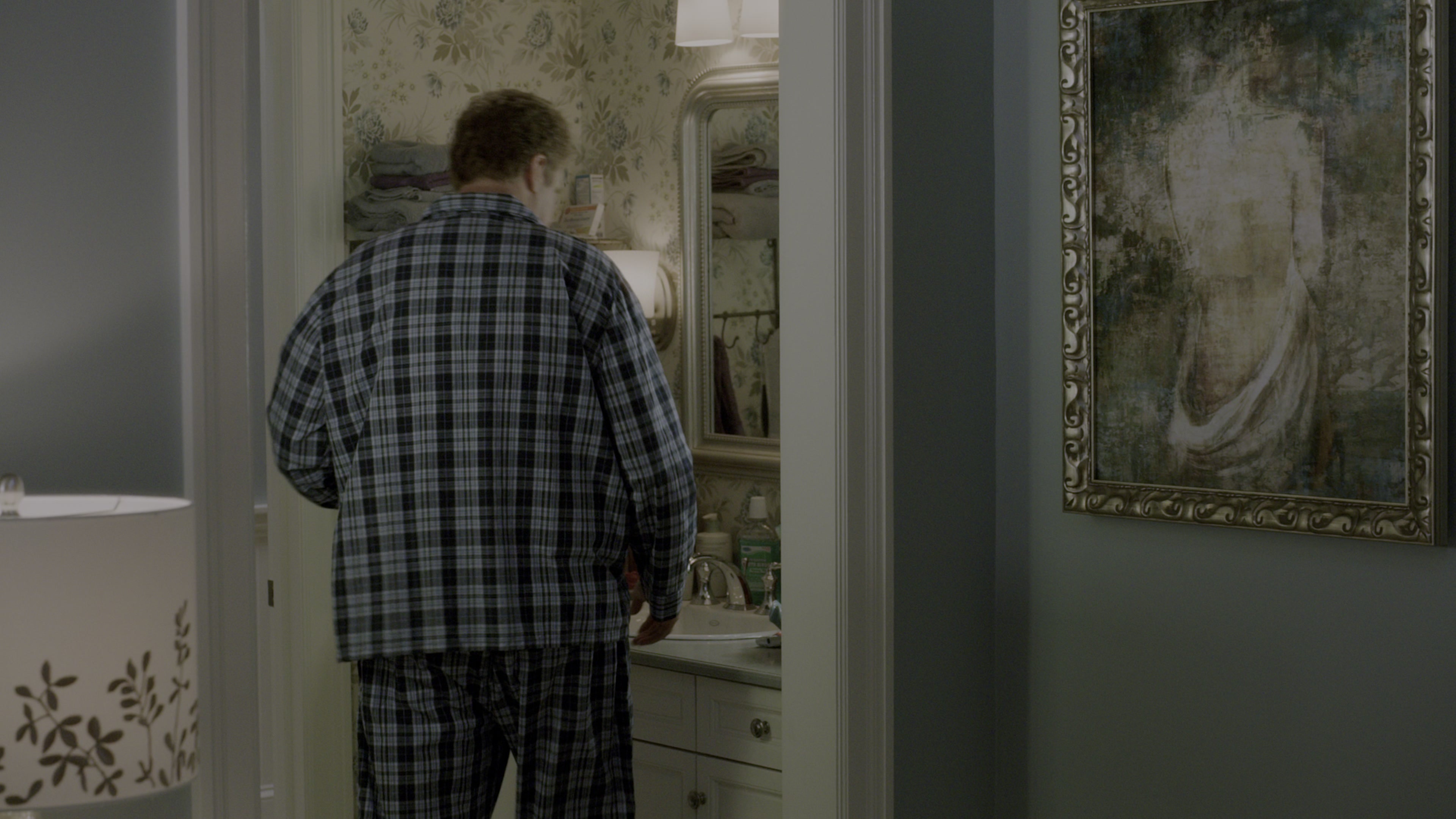 Daddy's Home (2015), wide, 1.78:1 — film still