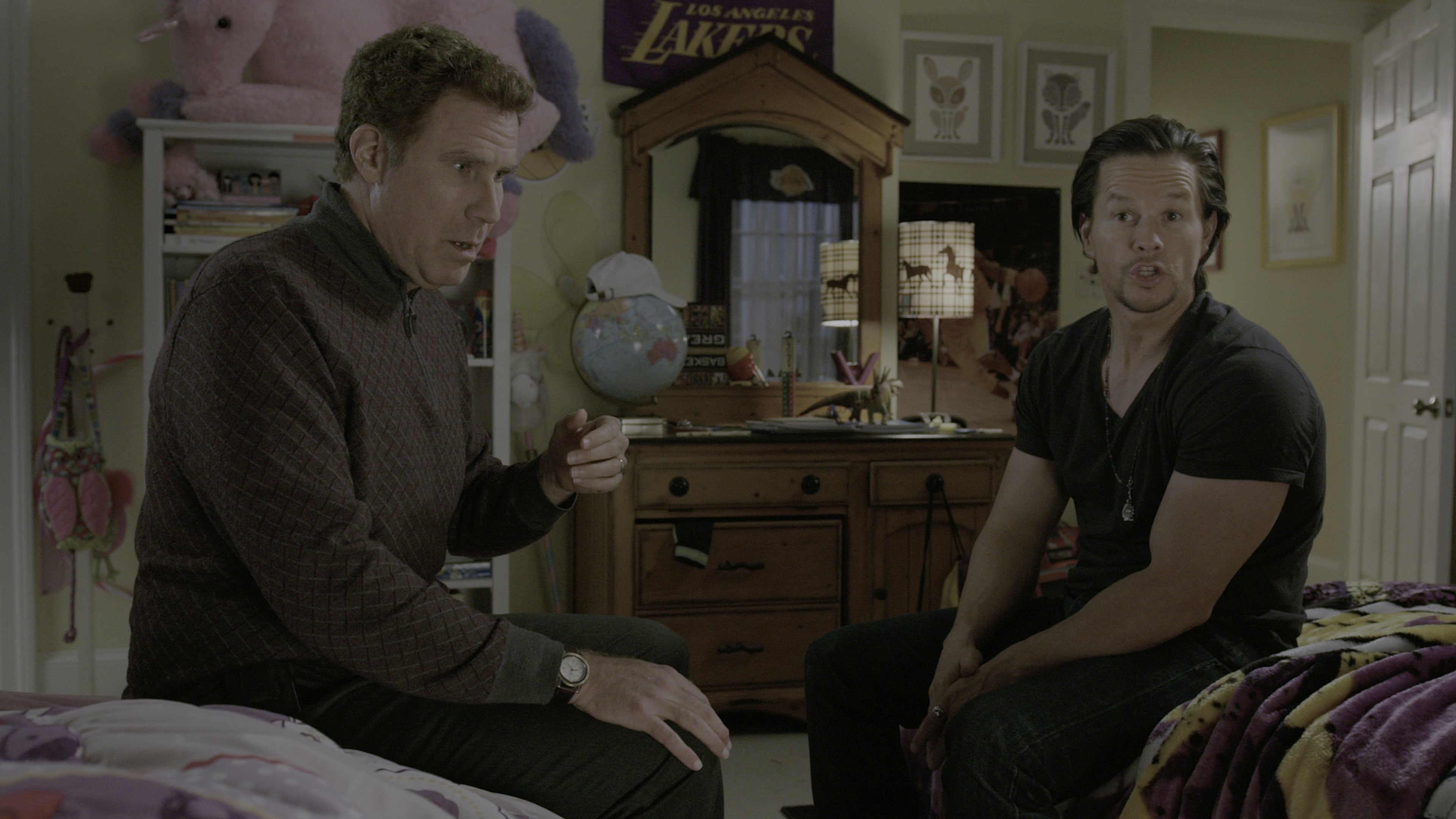 Daddy's Home (2015), wide, 1.78:1 — film still