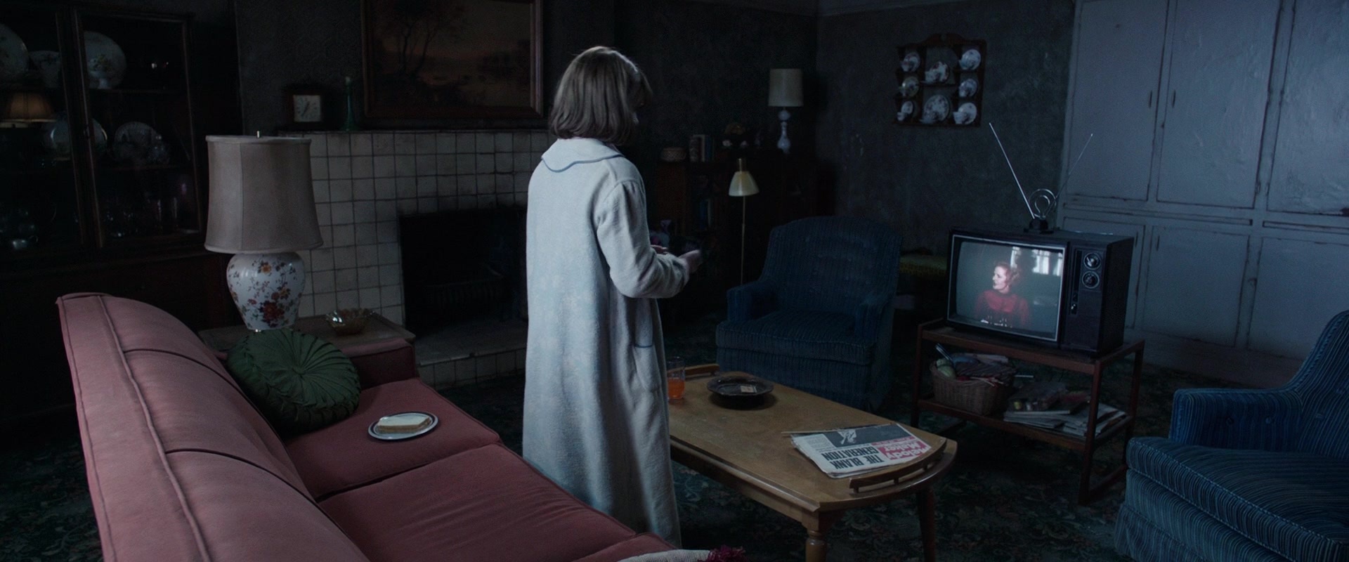 The Conjuring 2 (2016), wide, 2.40:1 — film still