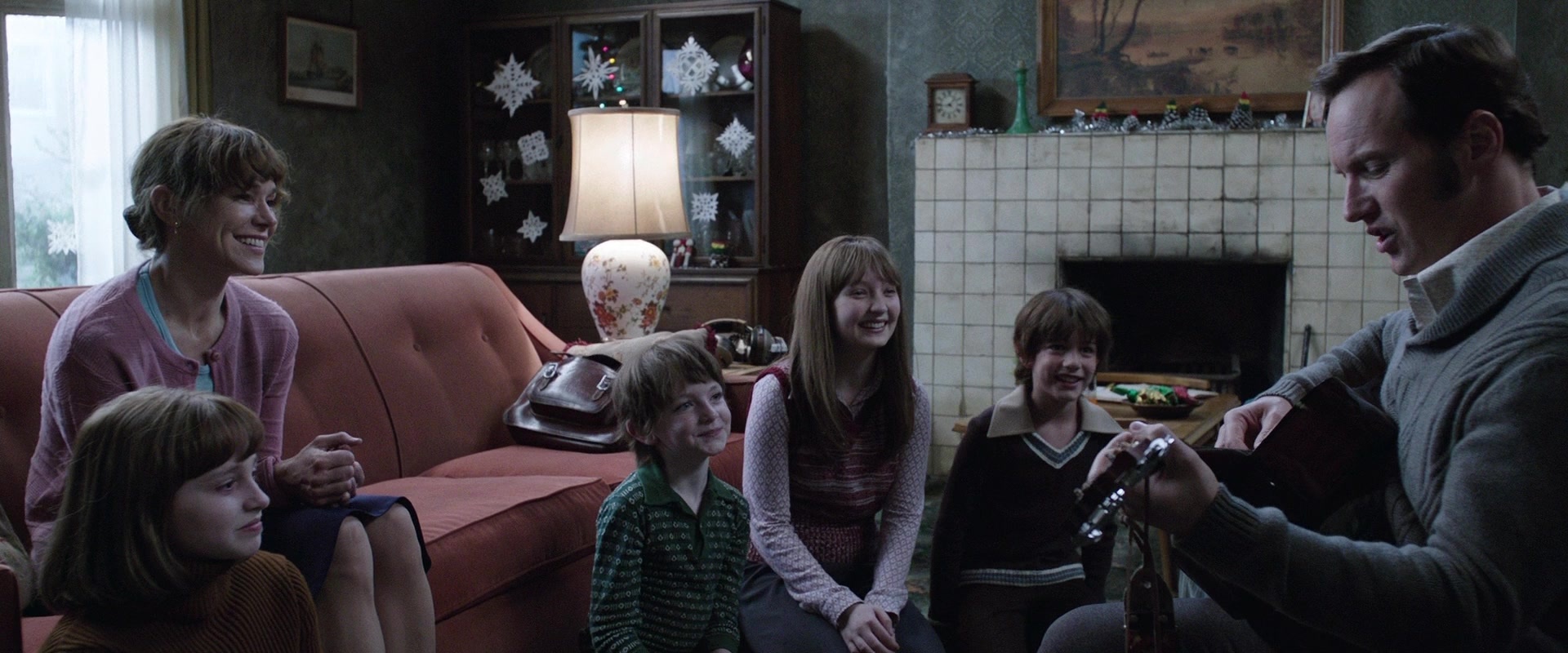The Conjuring 2 (2016), wide, 2.40:1 — film still