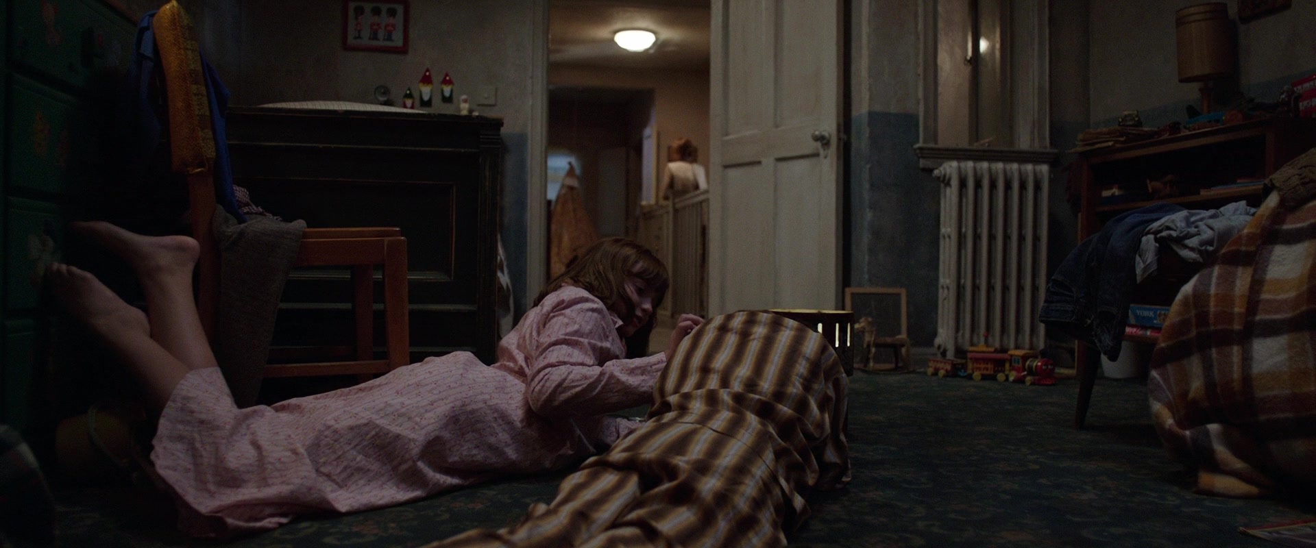 The Conjuring 2 (2016), wide, 2.40:1 — film still