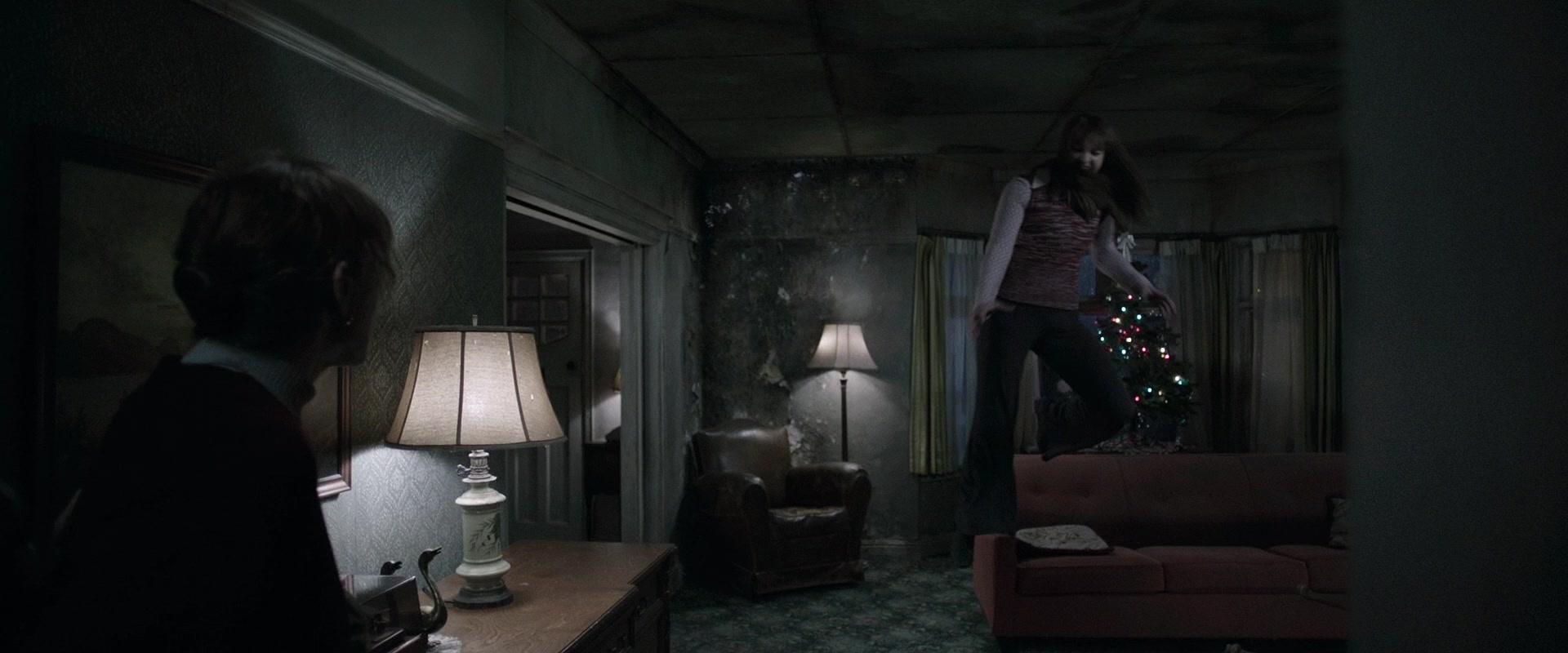 The Conjuring 2 (2016), wide, 2.40:1 — film still