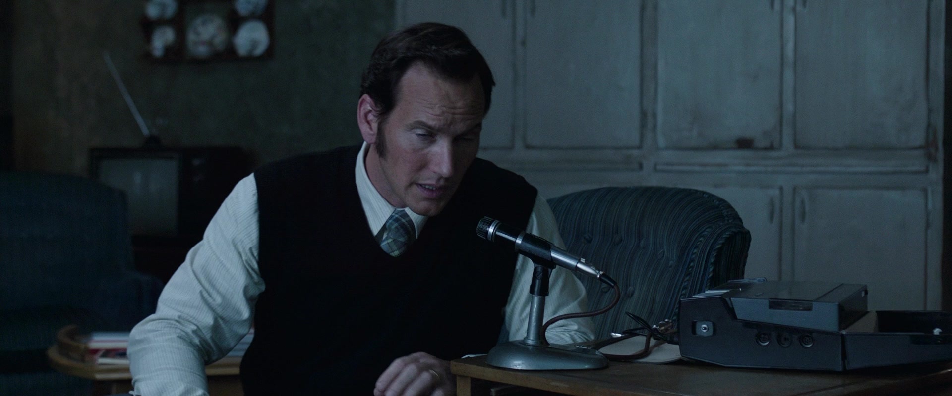 The Conjuring 2 (2016), wide, 2.40:1 — film still
