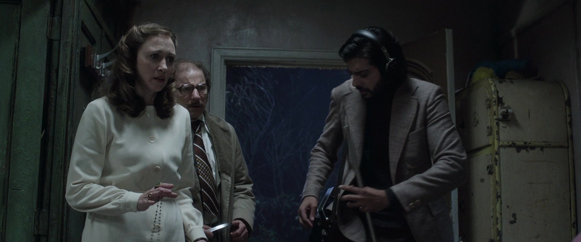 The Conjuring 2 (2016), wide, 2.40:1 — film still
