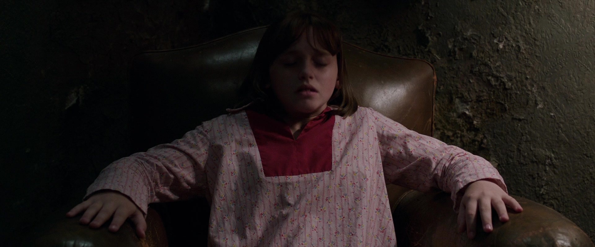 The Conjuring 2 (2016), wide, 2.40:1 — film still
