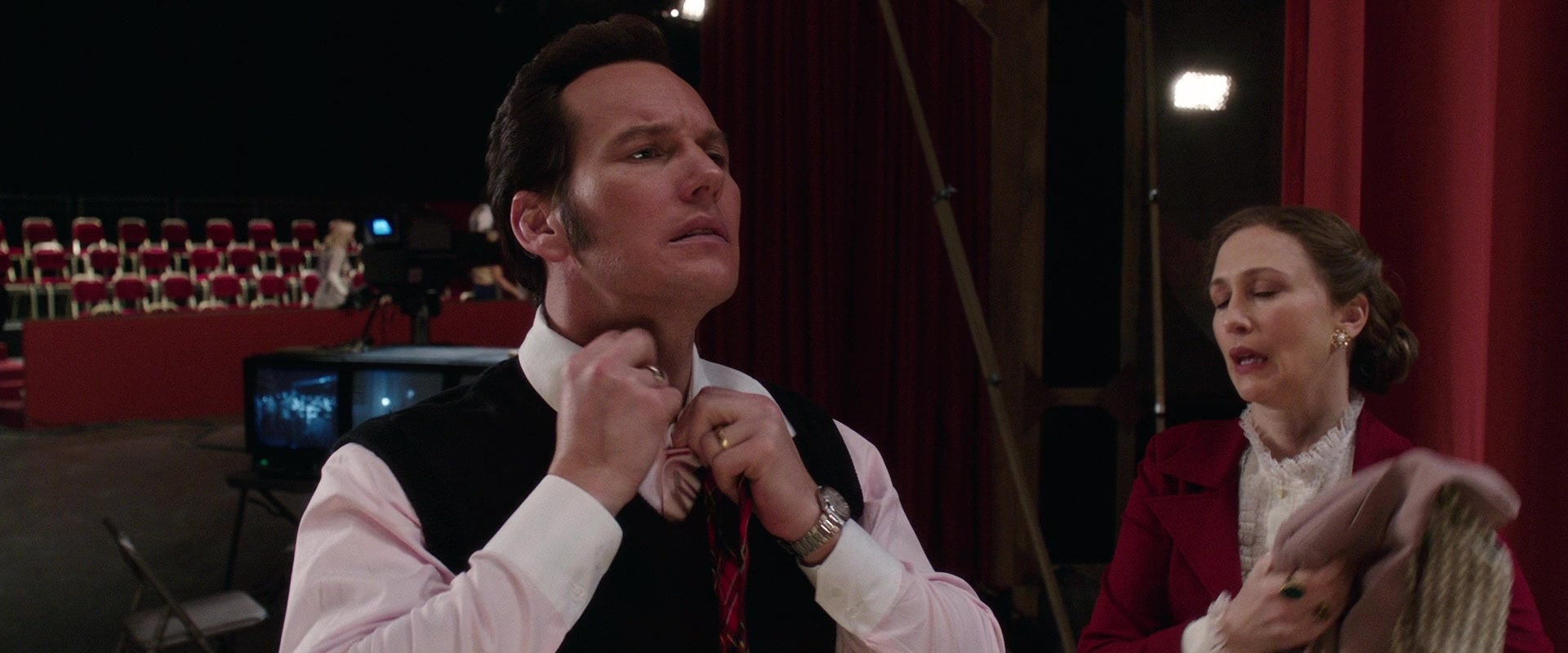 The Conjuring 2 (2016), wide, 2.40:1 — film still