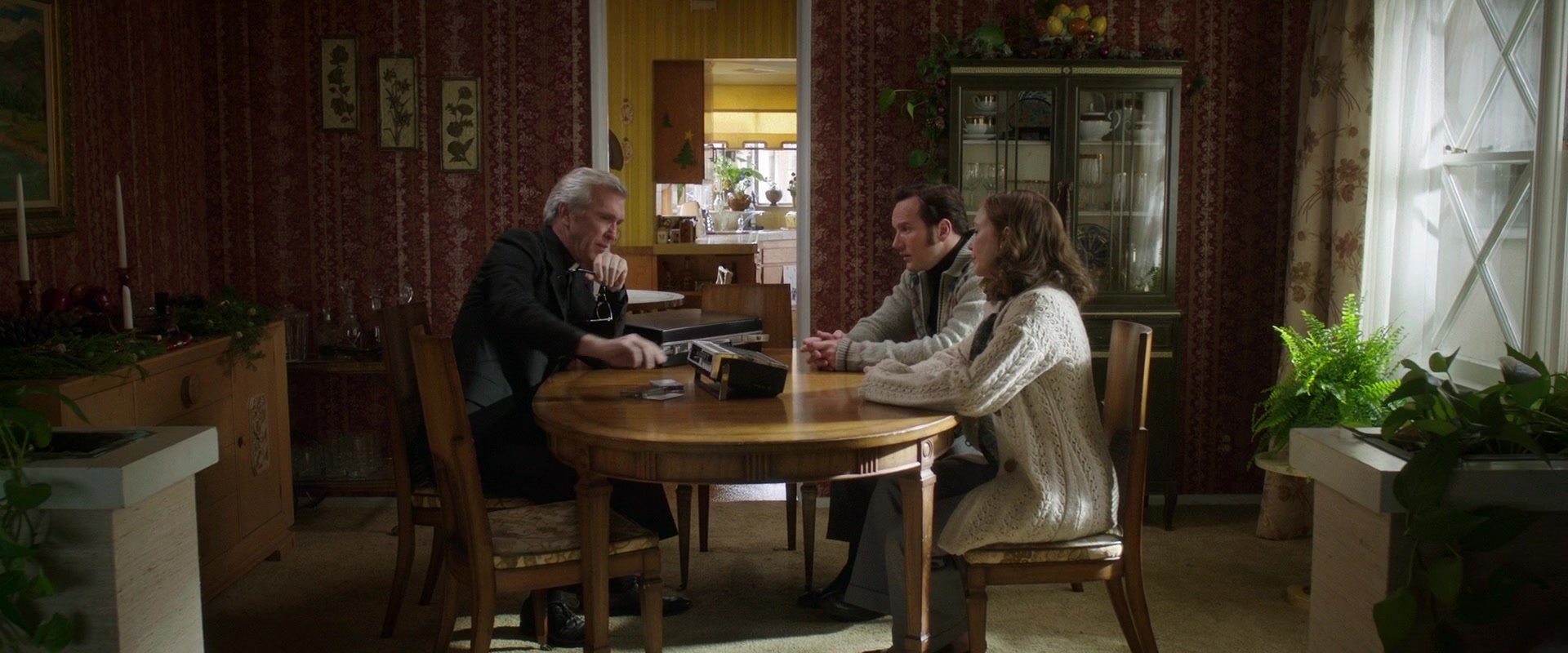 The Conjuring 2 (2016), wide, 2.40:1 — film still