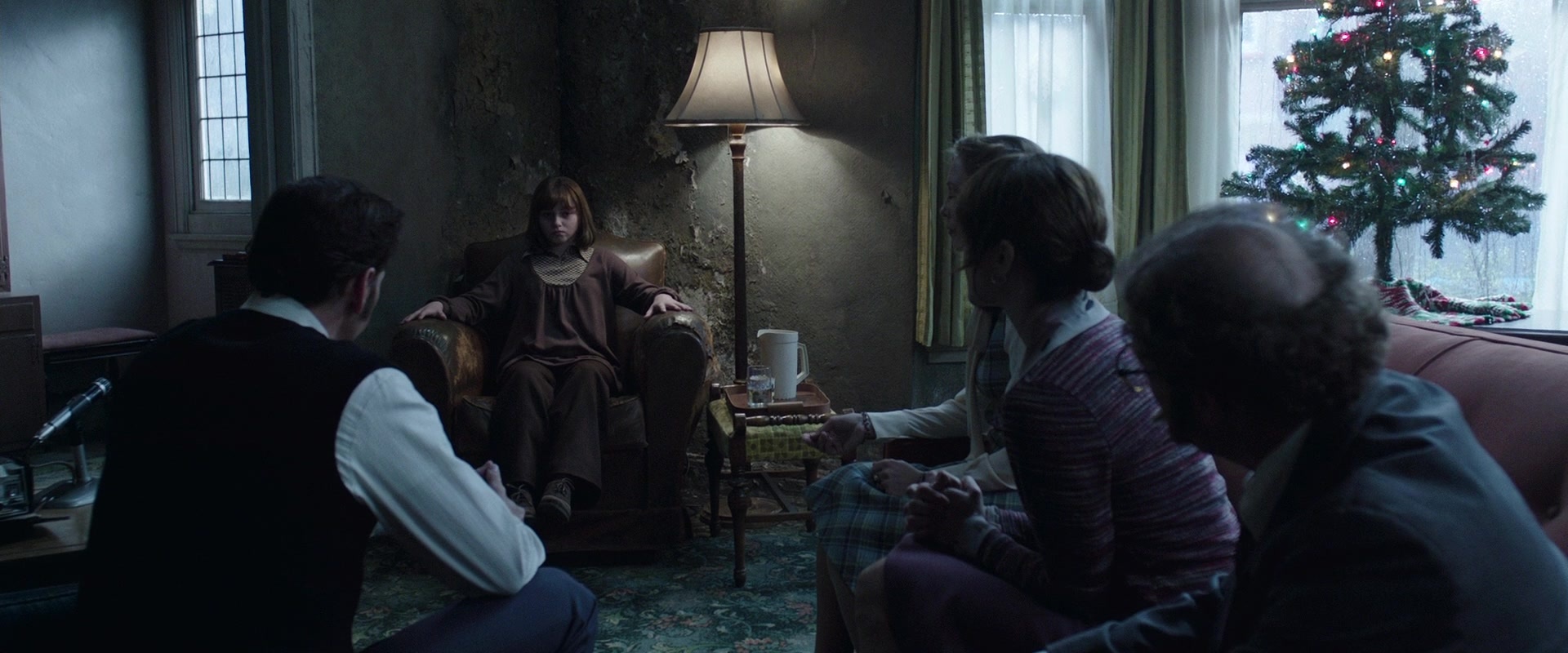 The Conjuring 2 (2016), wide, 2.40:1 — film still