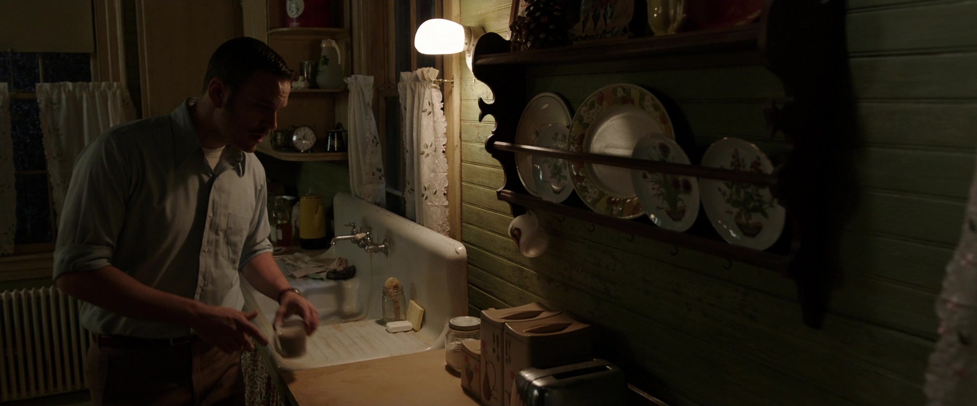 The Conjuring (2013), wide, 2.41:1 — film still