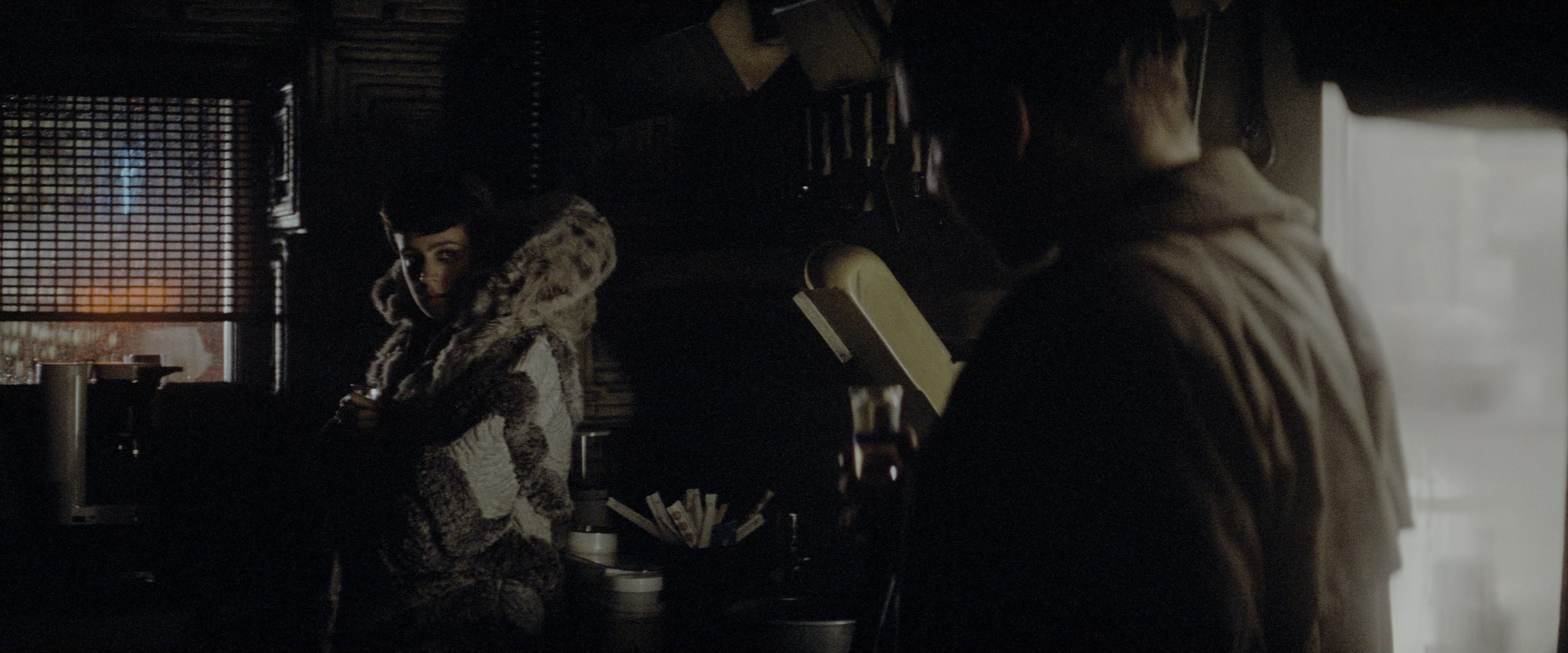 Blade Runner (1982), wide, 2.40:1 — film still