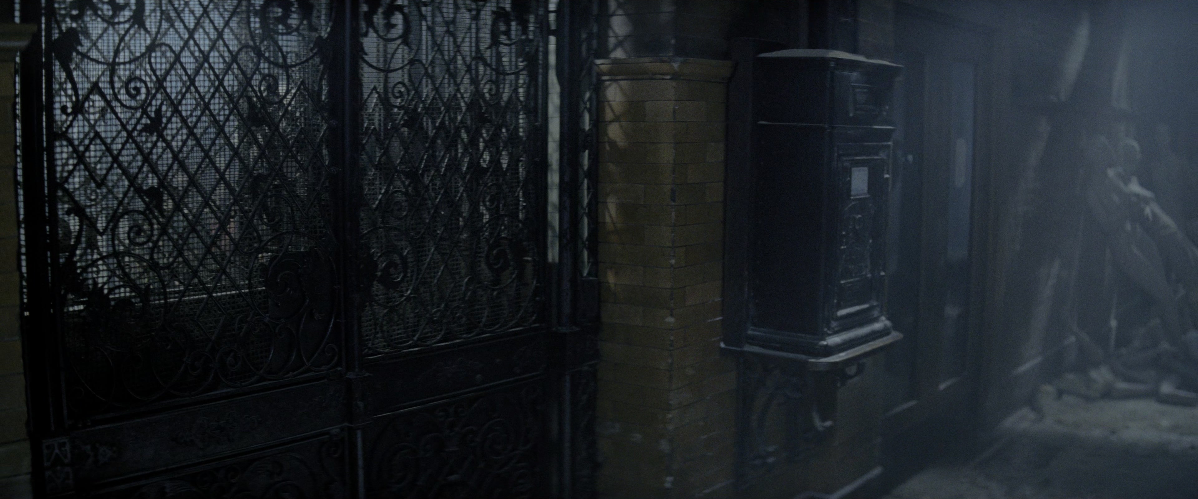 Blade Runner (1982), wide, 2.40:1 — film still