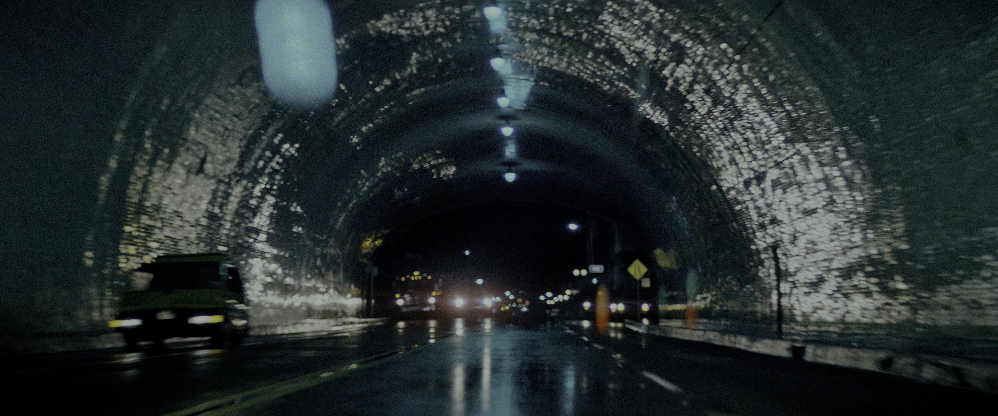 Blade Runner (1982), wide, 2.40:1 — film still