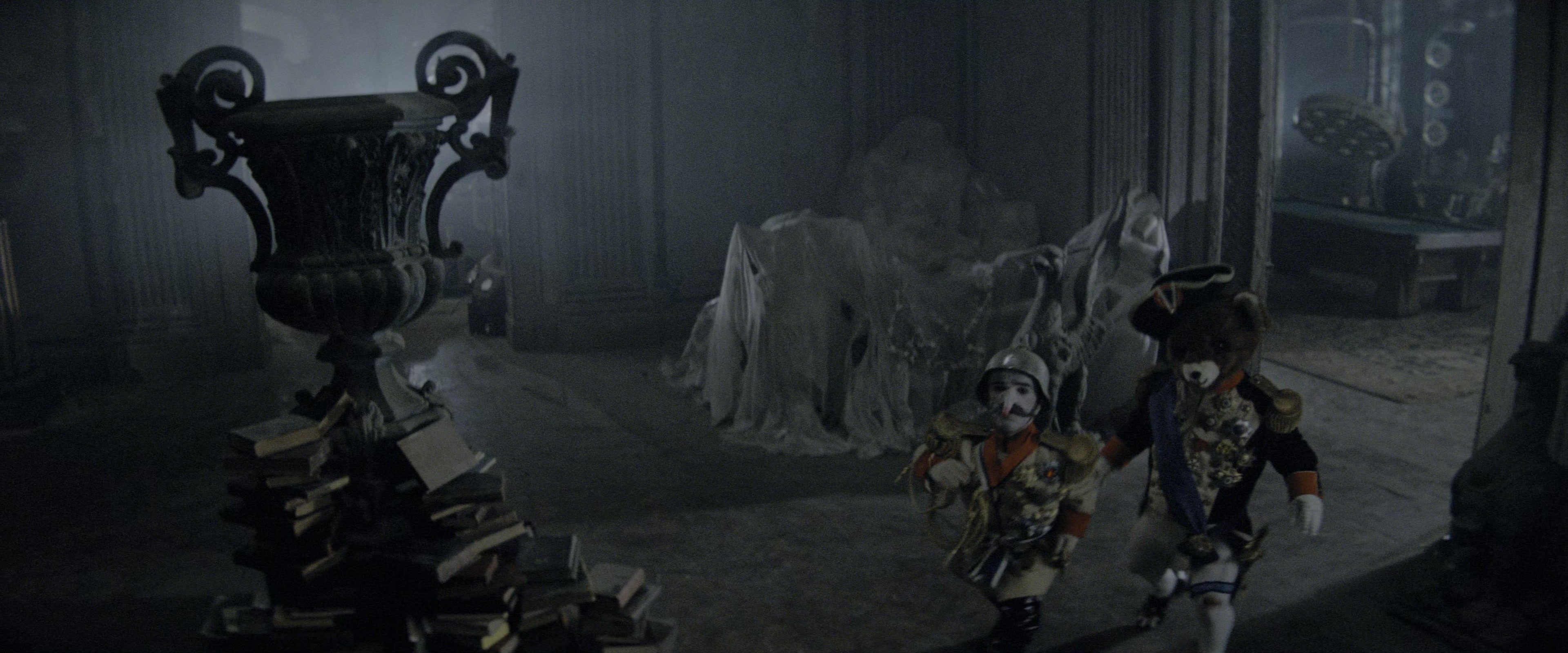 Blade Runner (1982), wide, 2.40:1 — film still