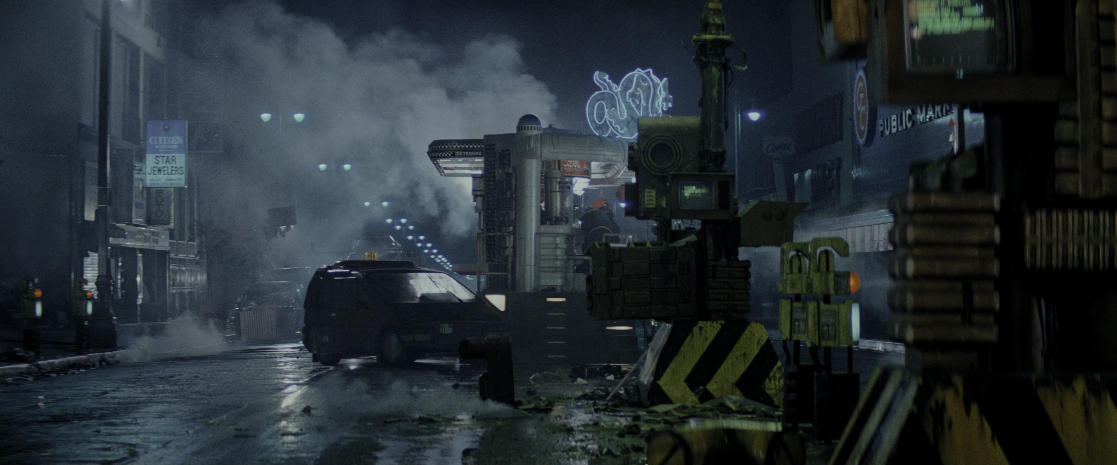Blade Runner (1982), wide, 2.40:1 — film still