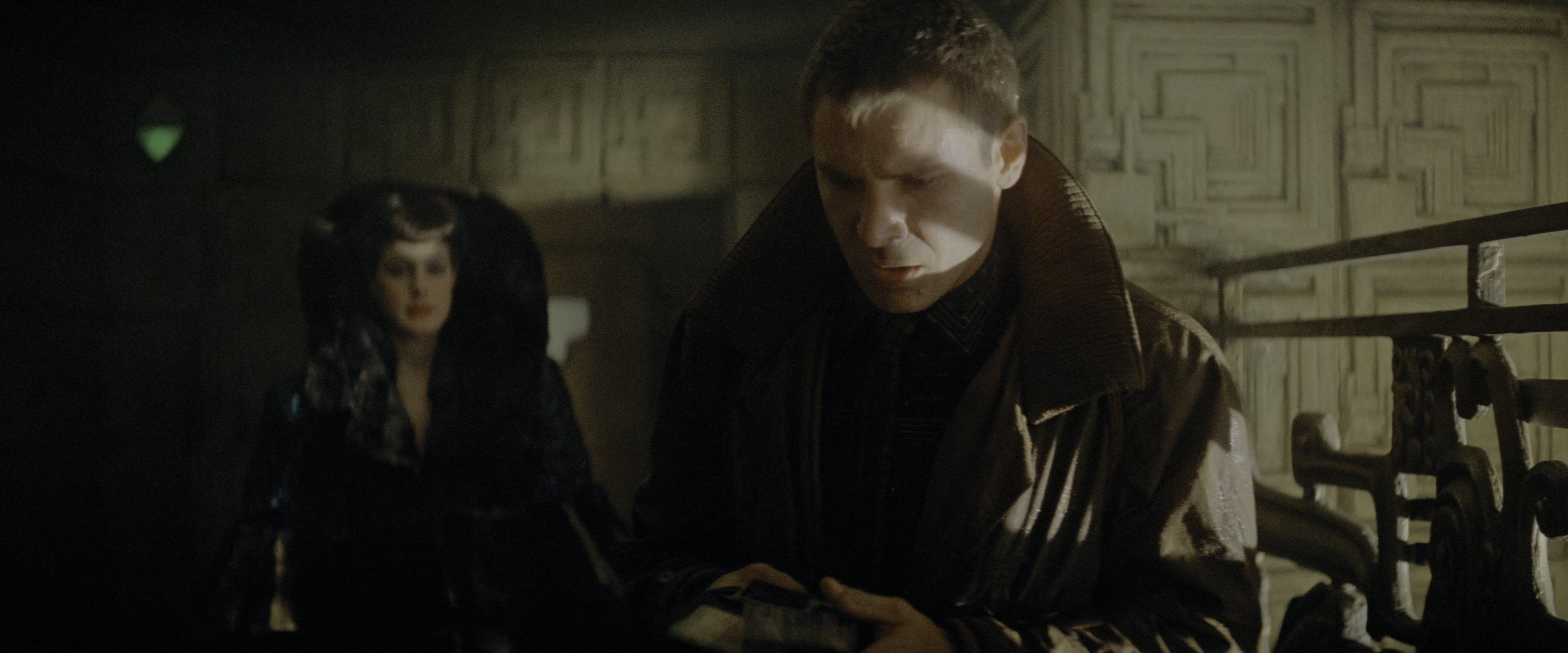 Blade Runner (1982), wide, 2.40:1 — film still