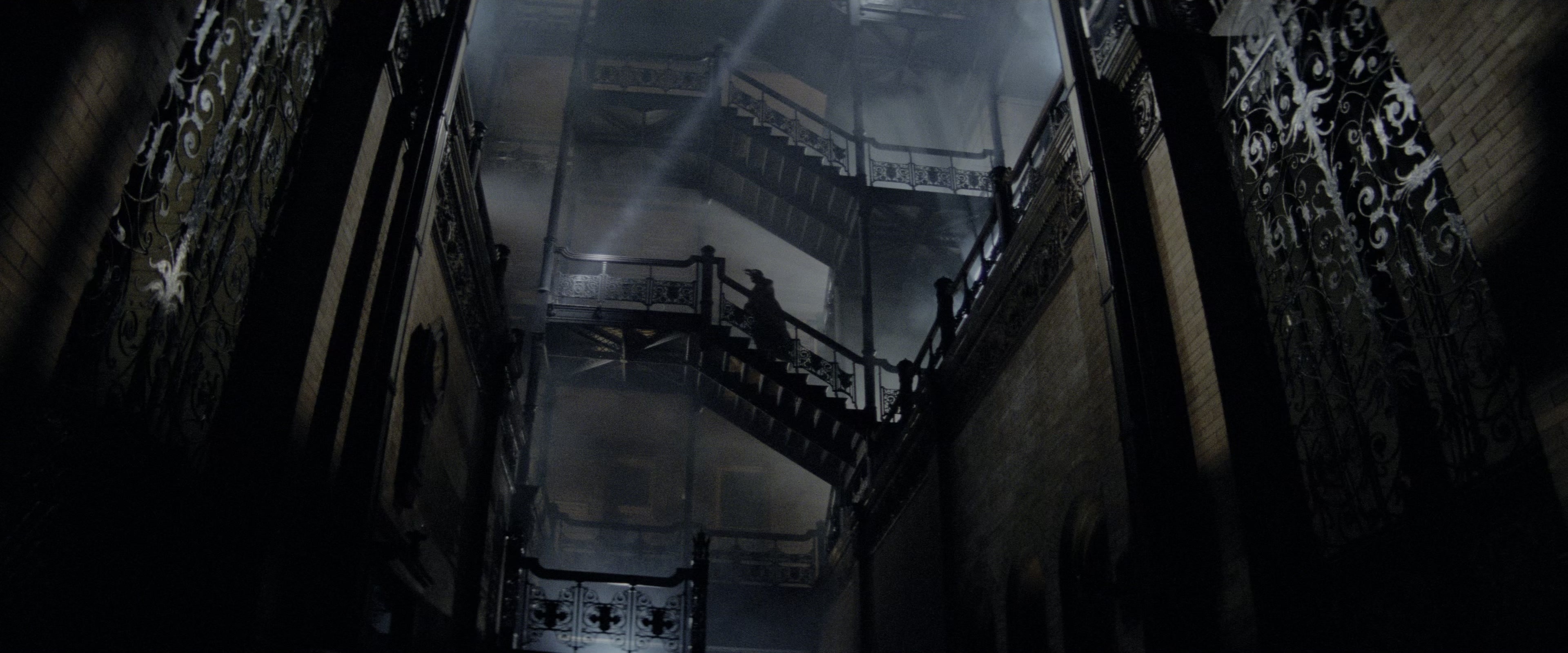 Blade Runner (1982), wide, 2.40:1 — film still