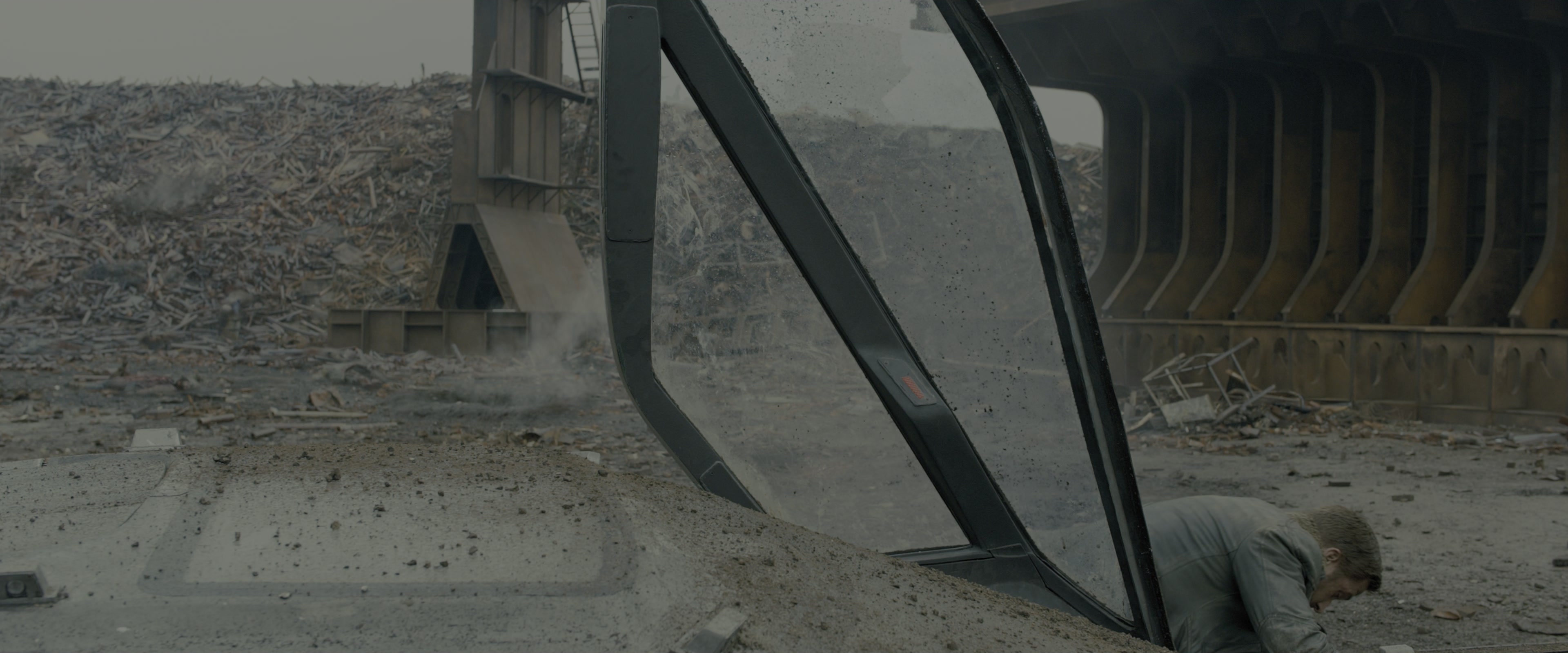 Blade Runner 2049 (2017), wide, 2.40:1 — film still