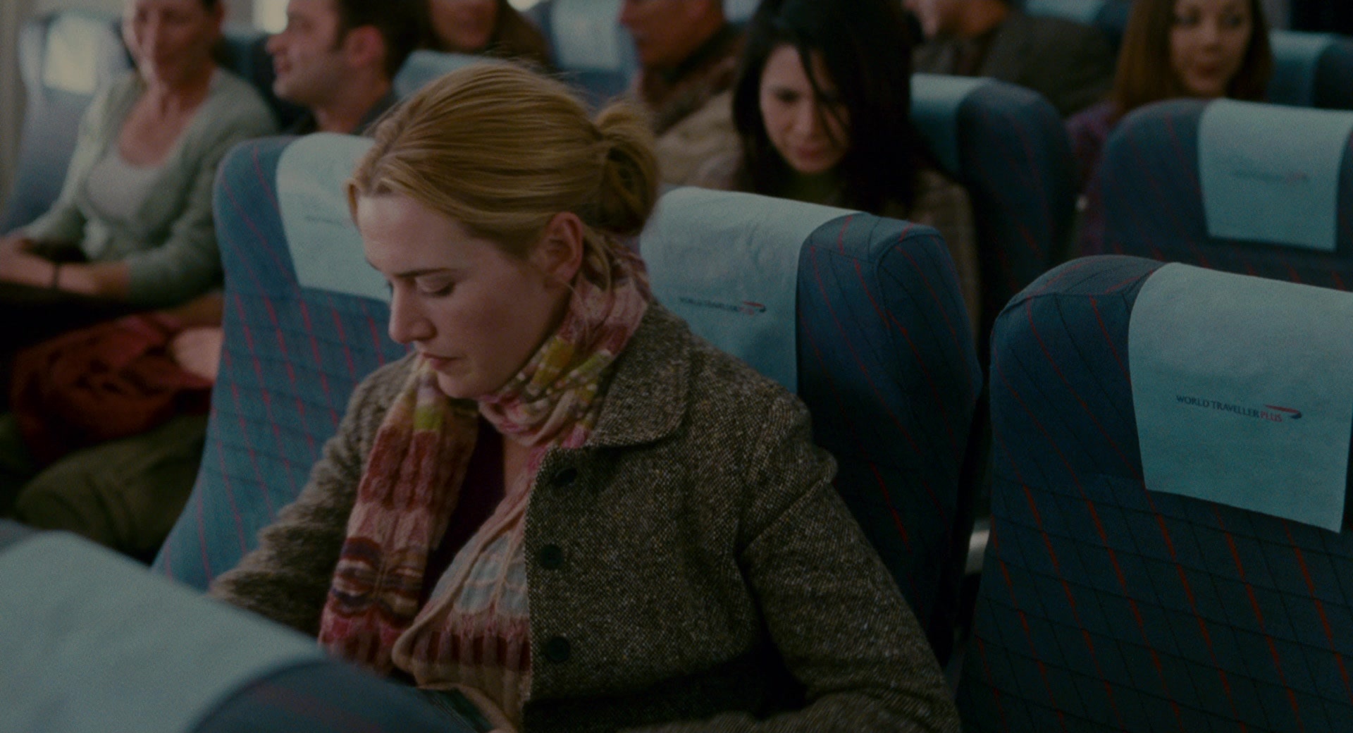 The Holiday (2006), wide, 1.85:1 — film still