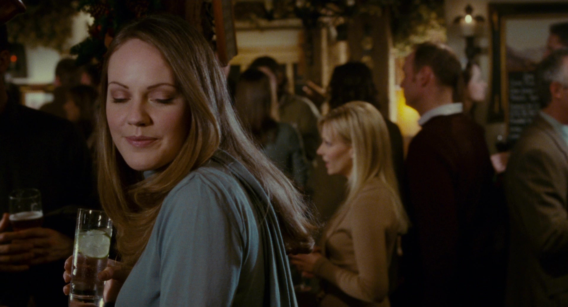 The Holiday (2006), wide, 1.85:1 — film still