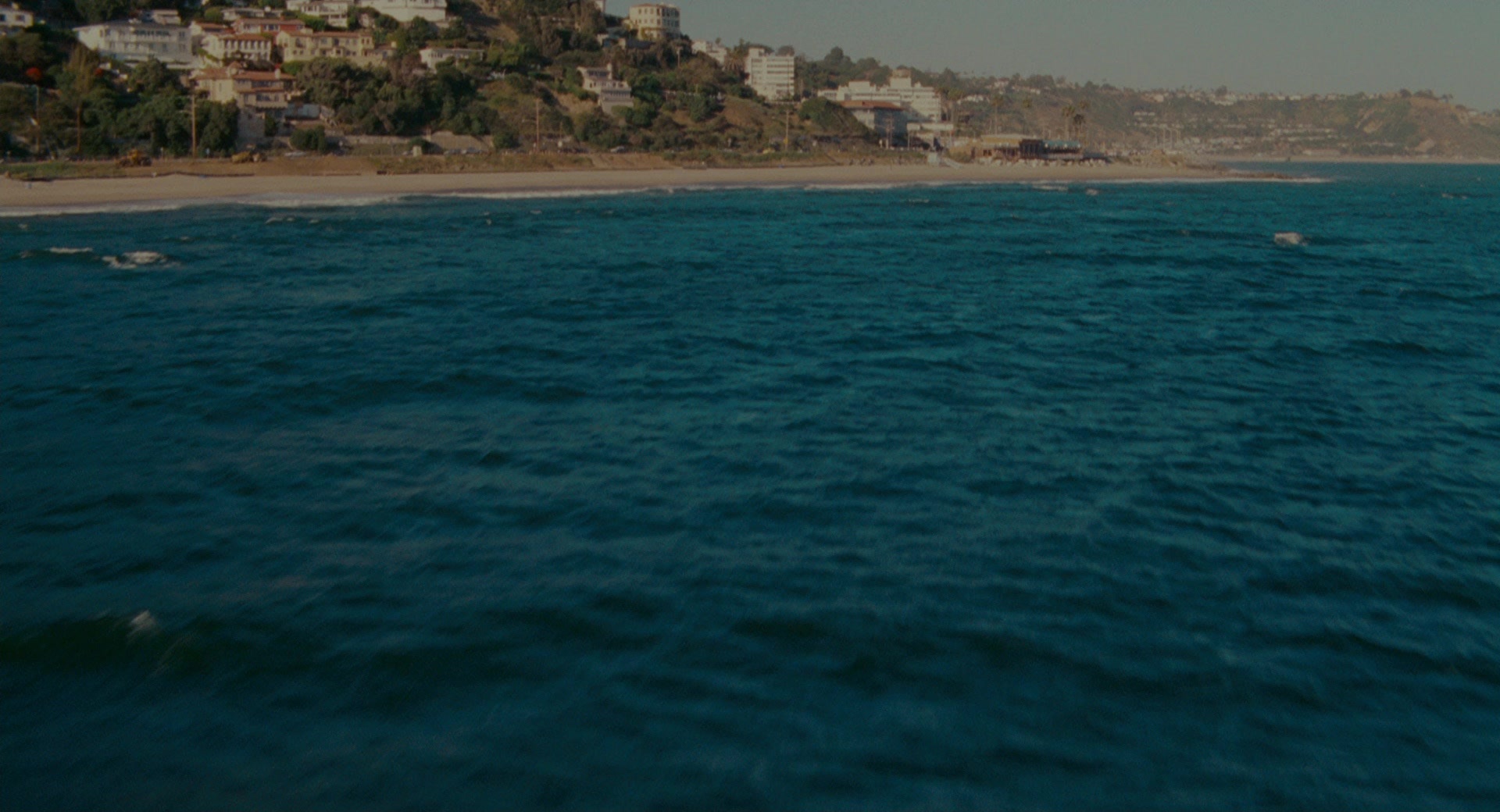 The Holiday (2006), wide, 1.85:1 — film still